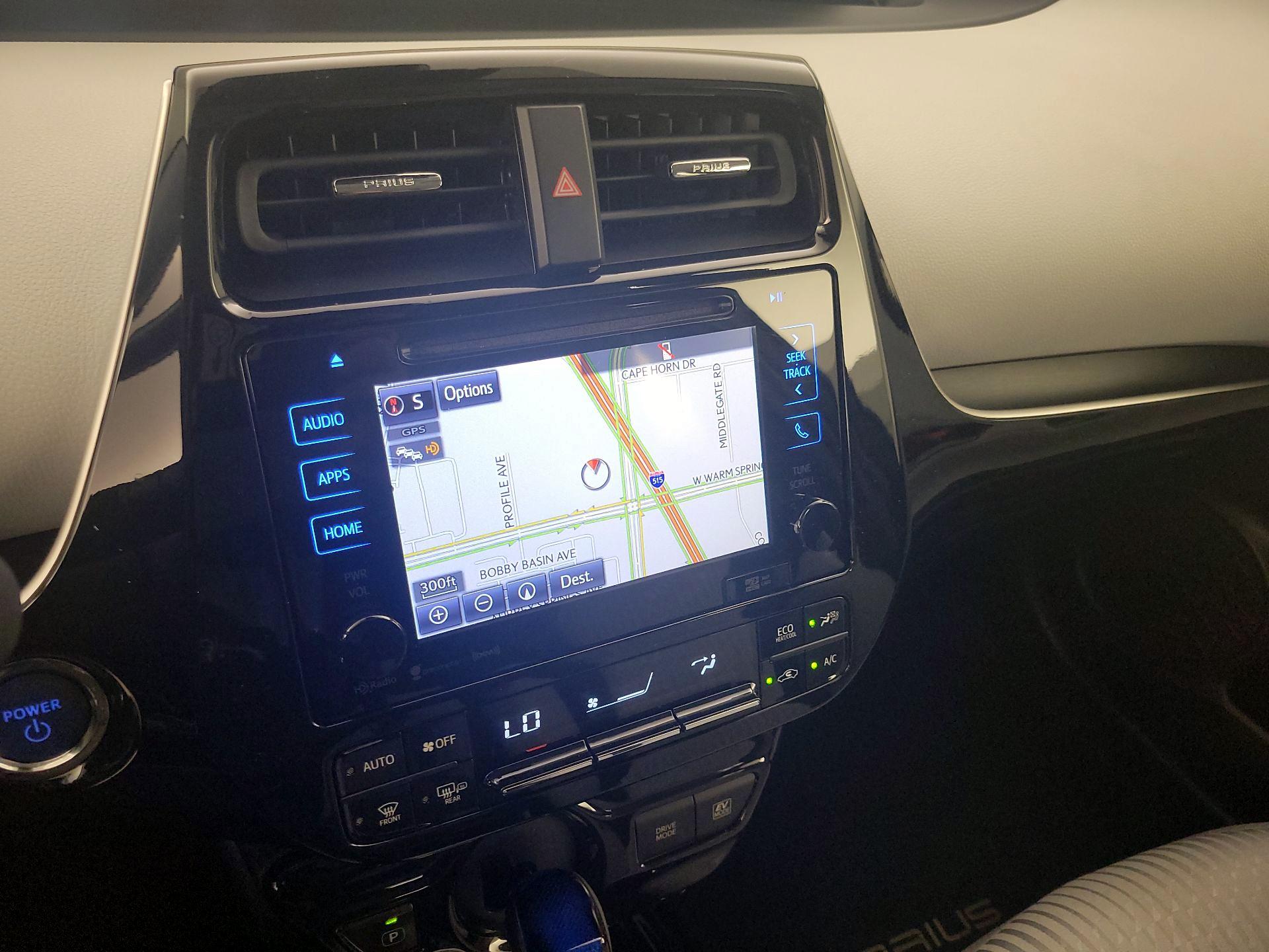 Thumbnail: 2017 Toyota Prius - 14