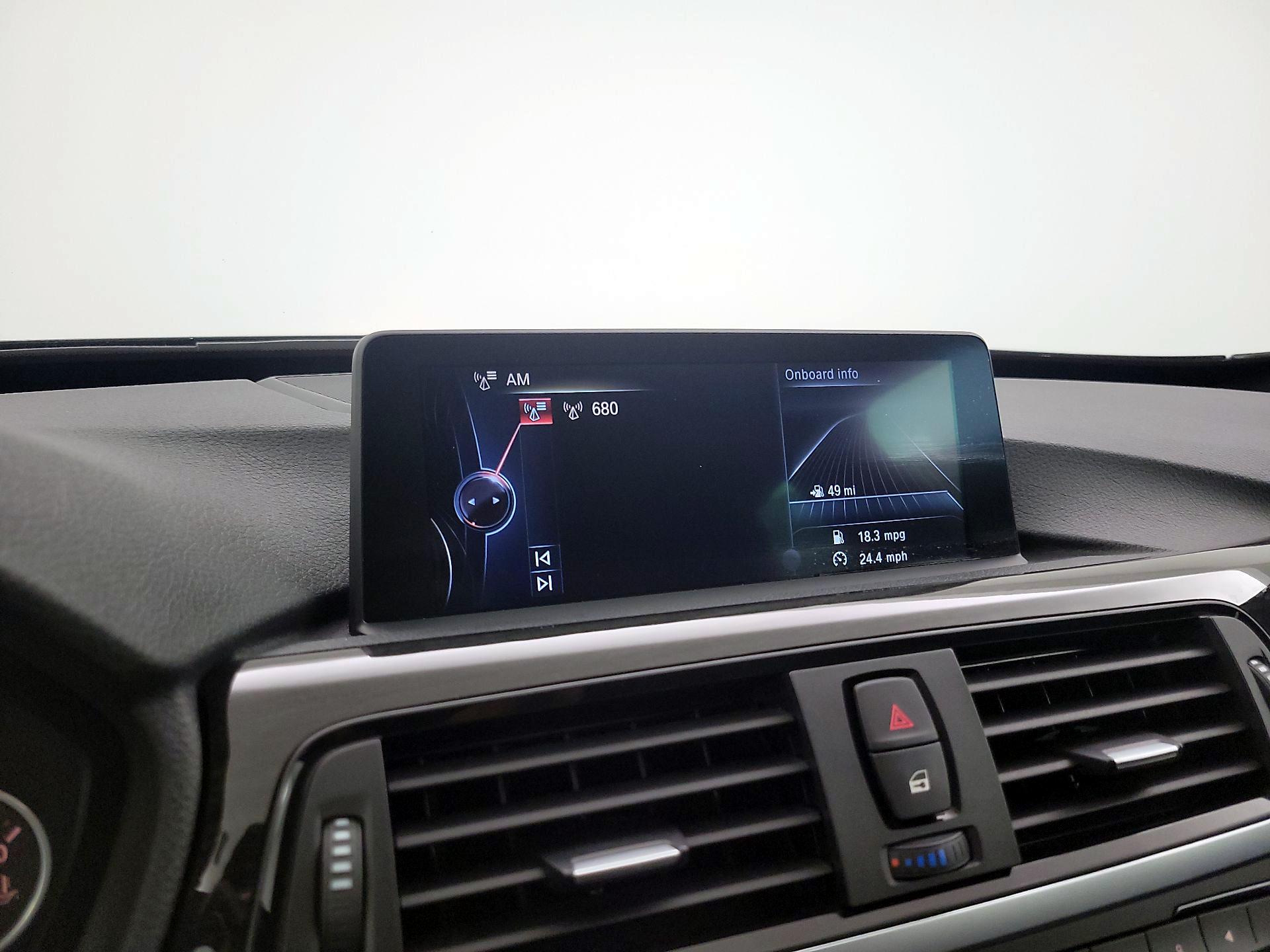 Thumbnail: 2015 BMW 3 Series - 16