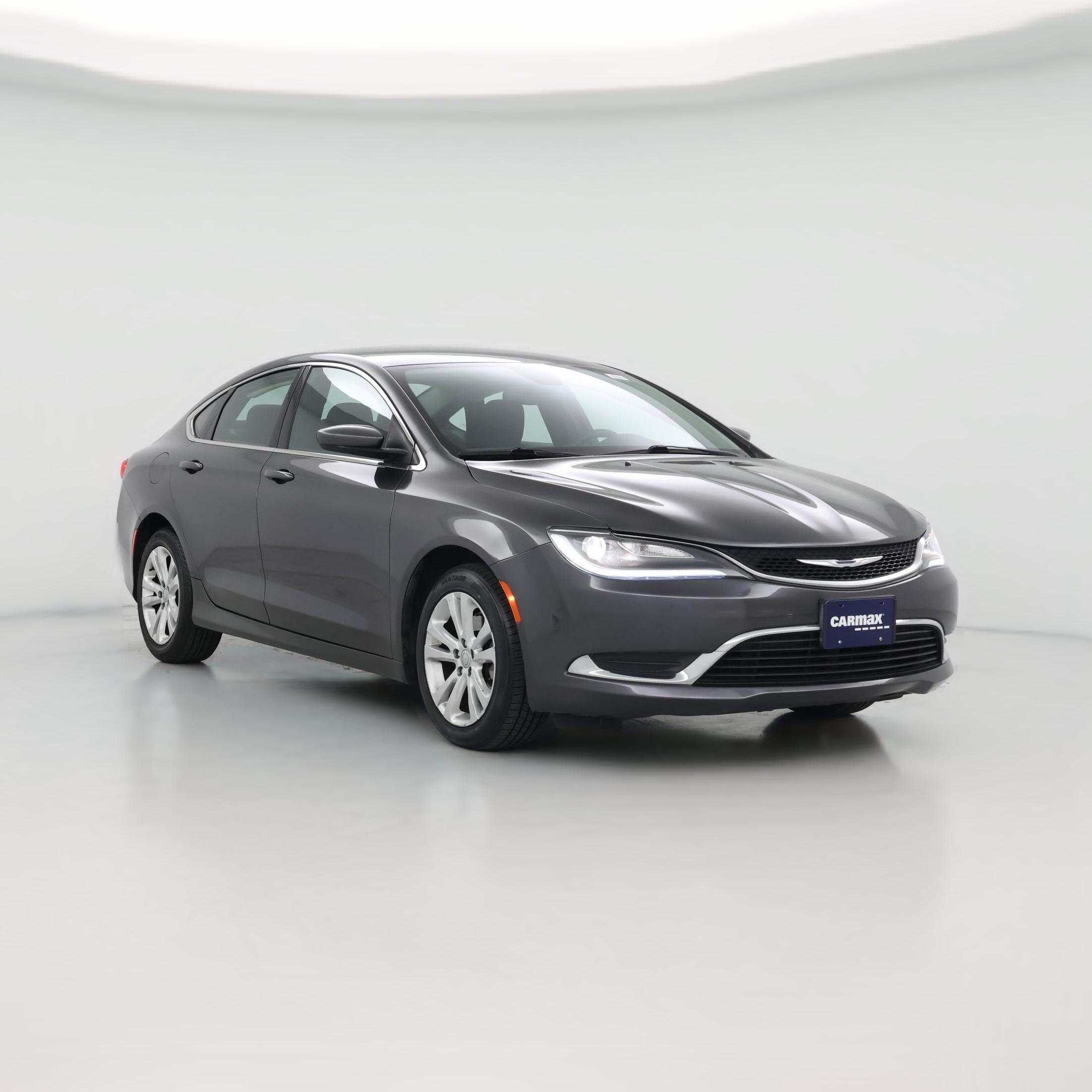 Thumbnail: 2015 Chrysler 200 - 1