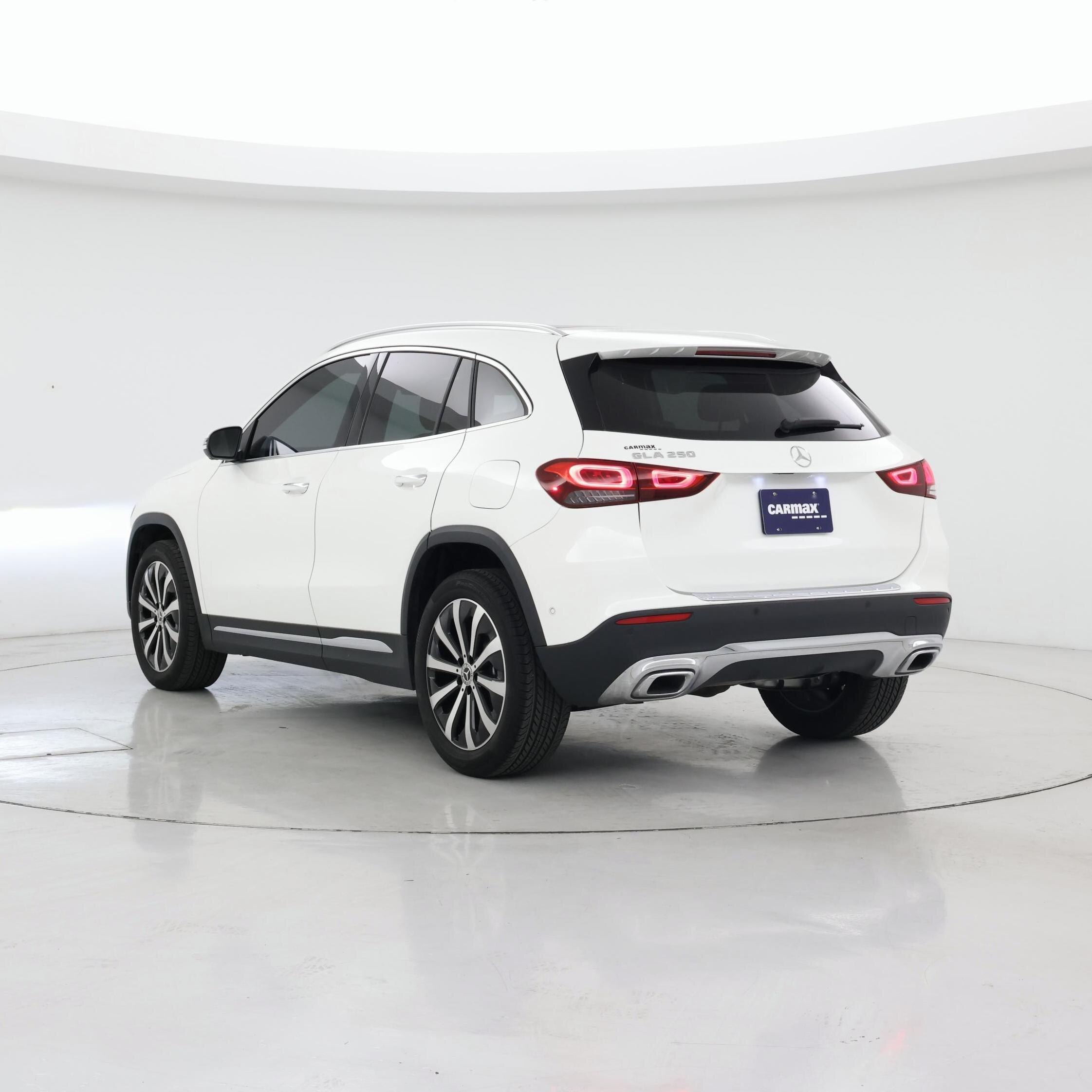 Thumbnail: 2022 Mercedes-Benz GLA - 2