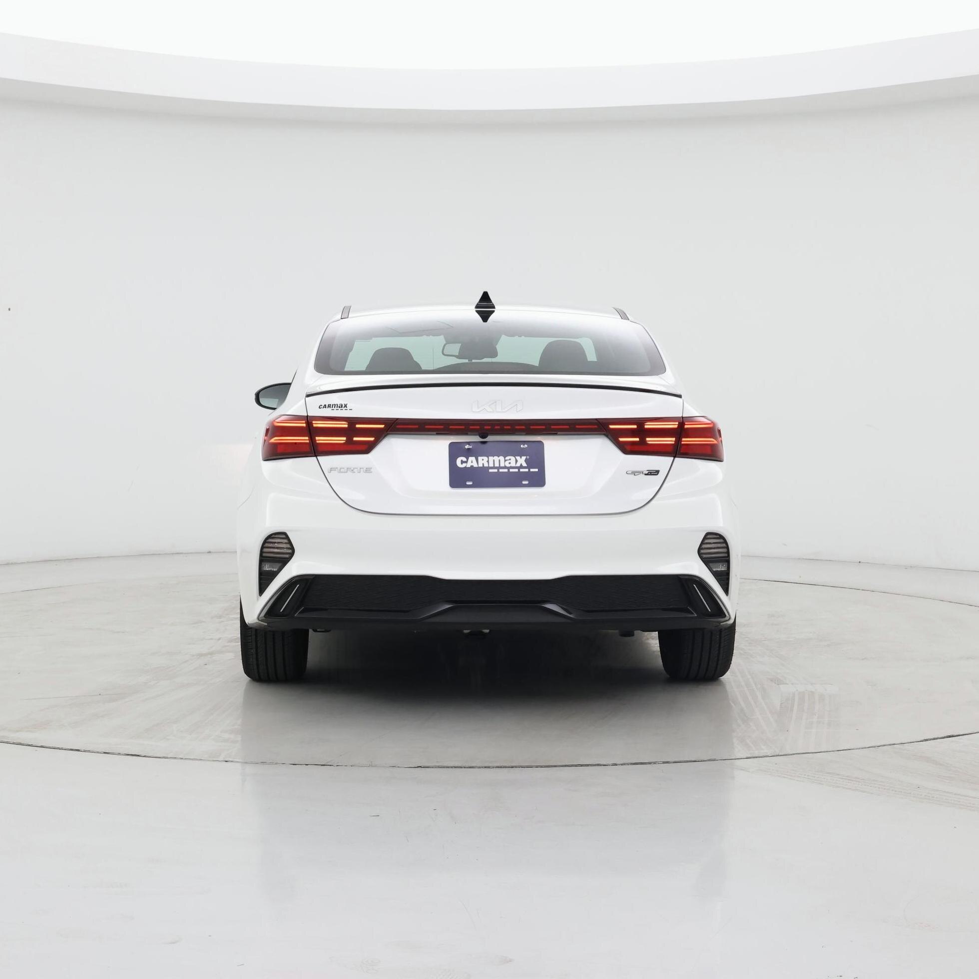 Thumbnail: 2024 Kia Forte - 6