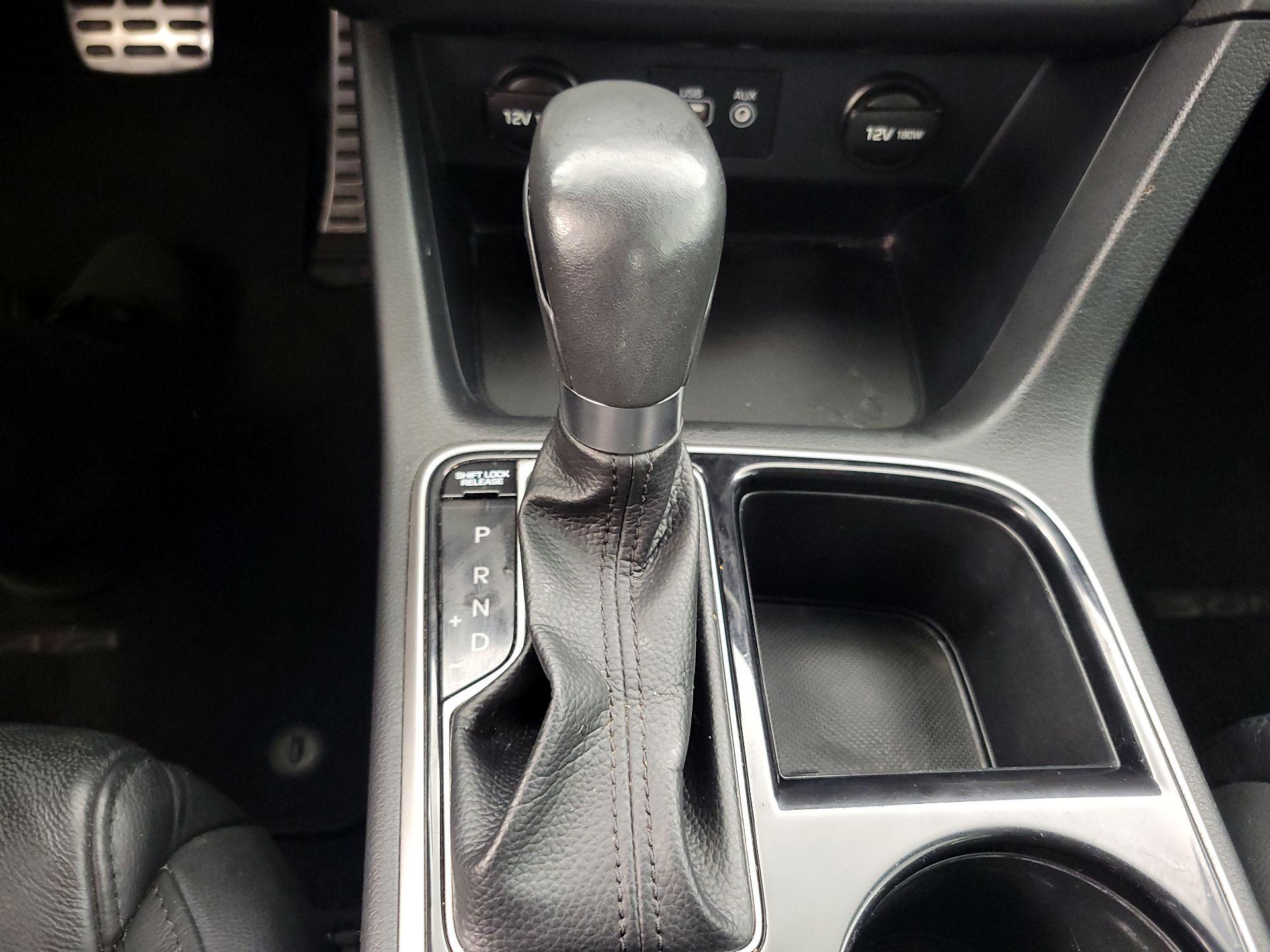 Thumbnail: 2018 Hyundai Sonata - 17