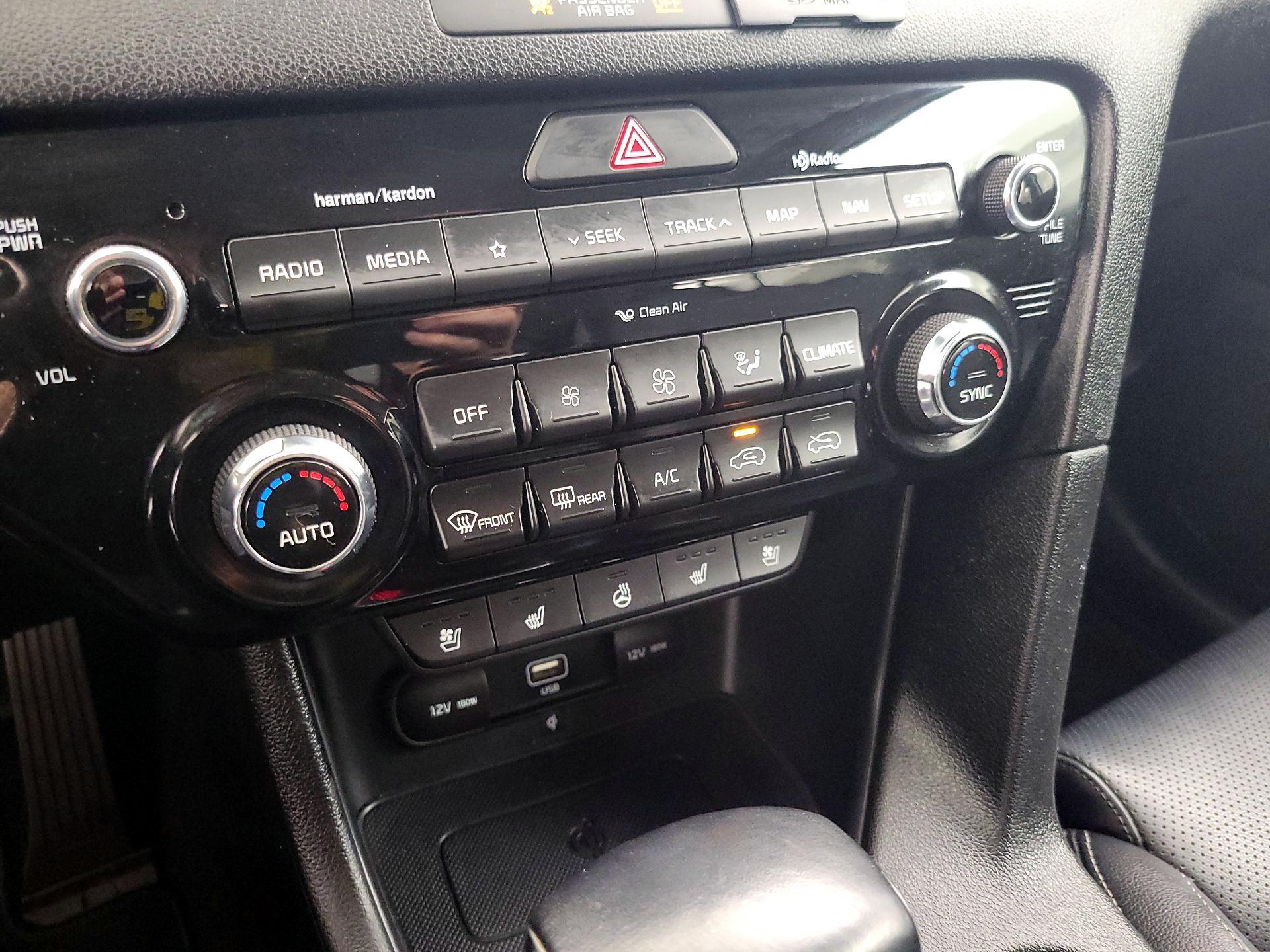 Thumbnail: 2021 Kia Sportage - 16