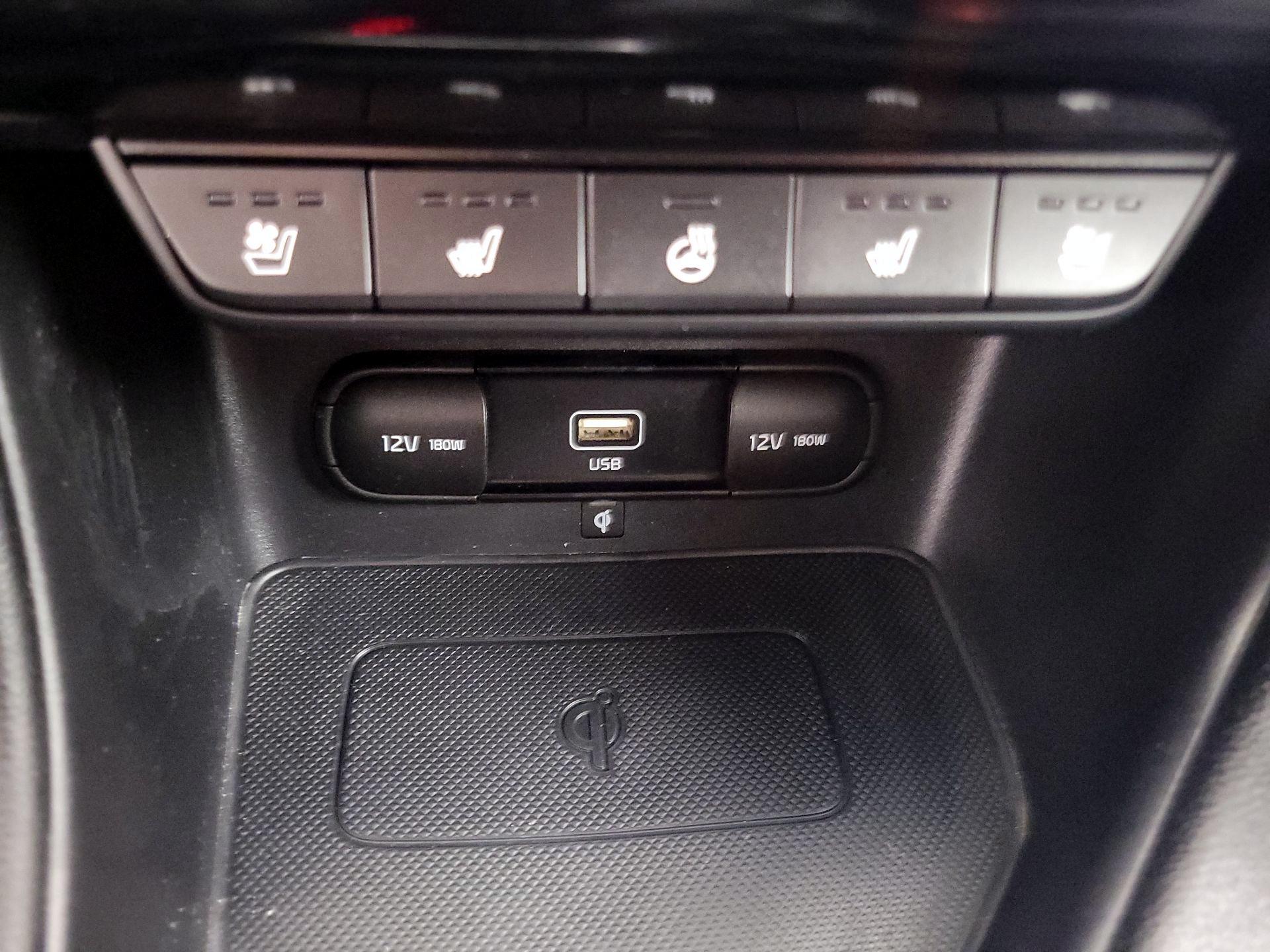 Thumbnail: 2021 Kia Sportage - 18