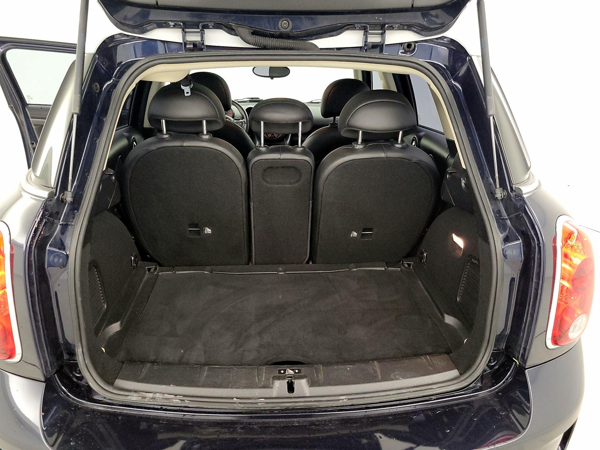 Thumbnail: 2016 MINI Cooper Countryman - 18