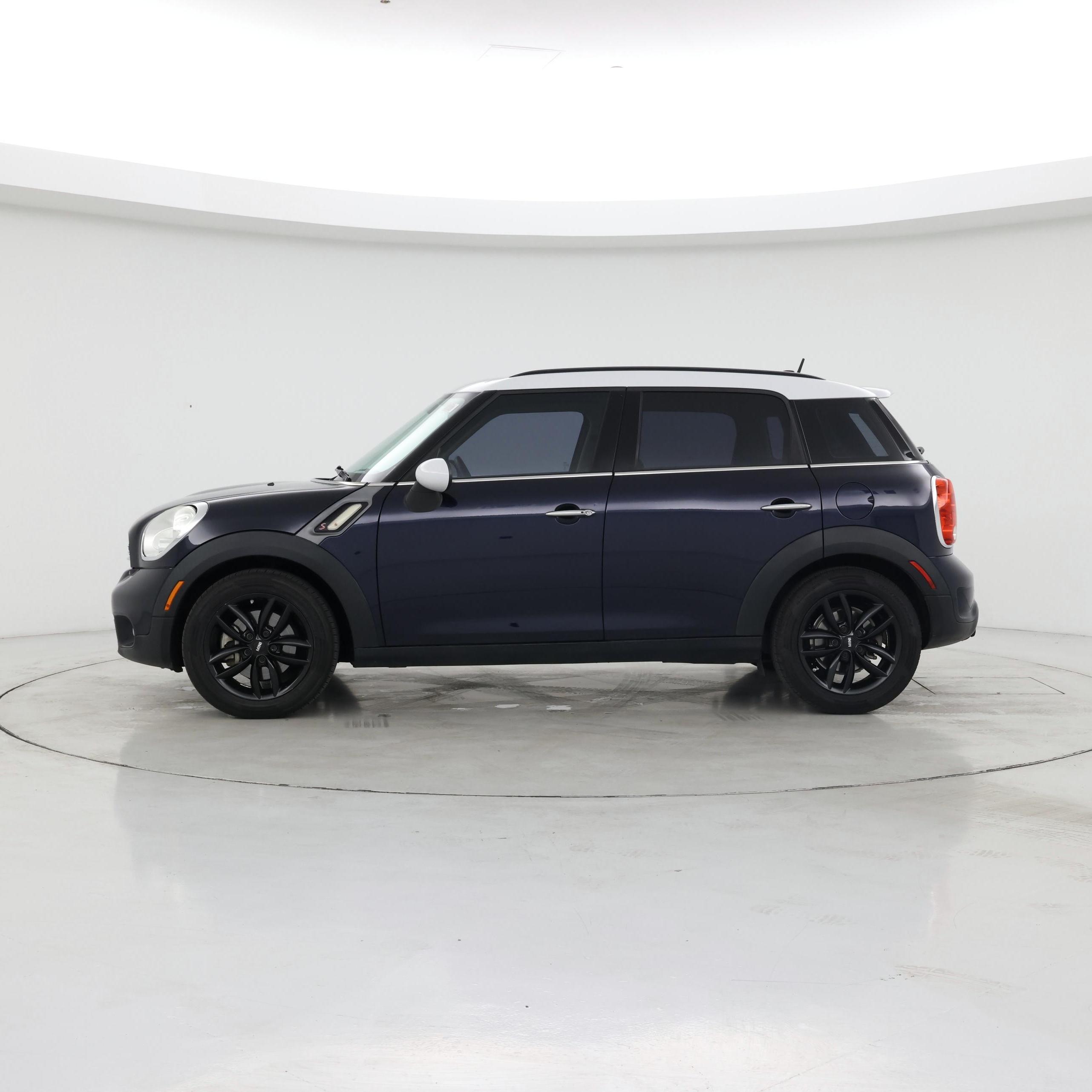 Thumbnail: 2016 MINI Cooper Countryman - 3