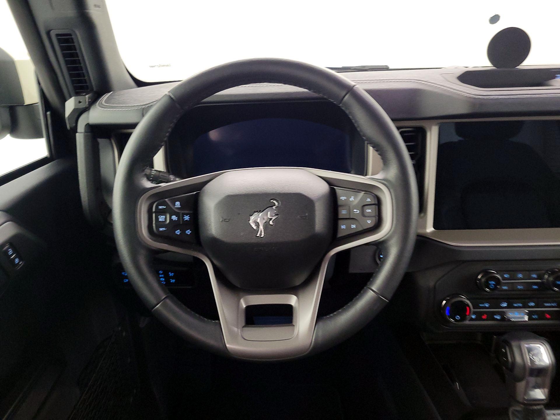 Thumbnail: 2025 Ford Bronco - 10