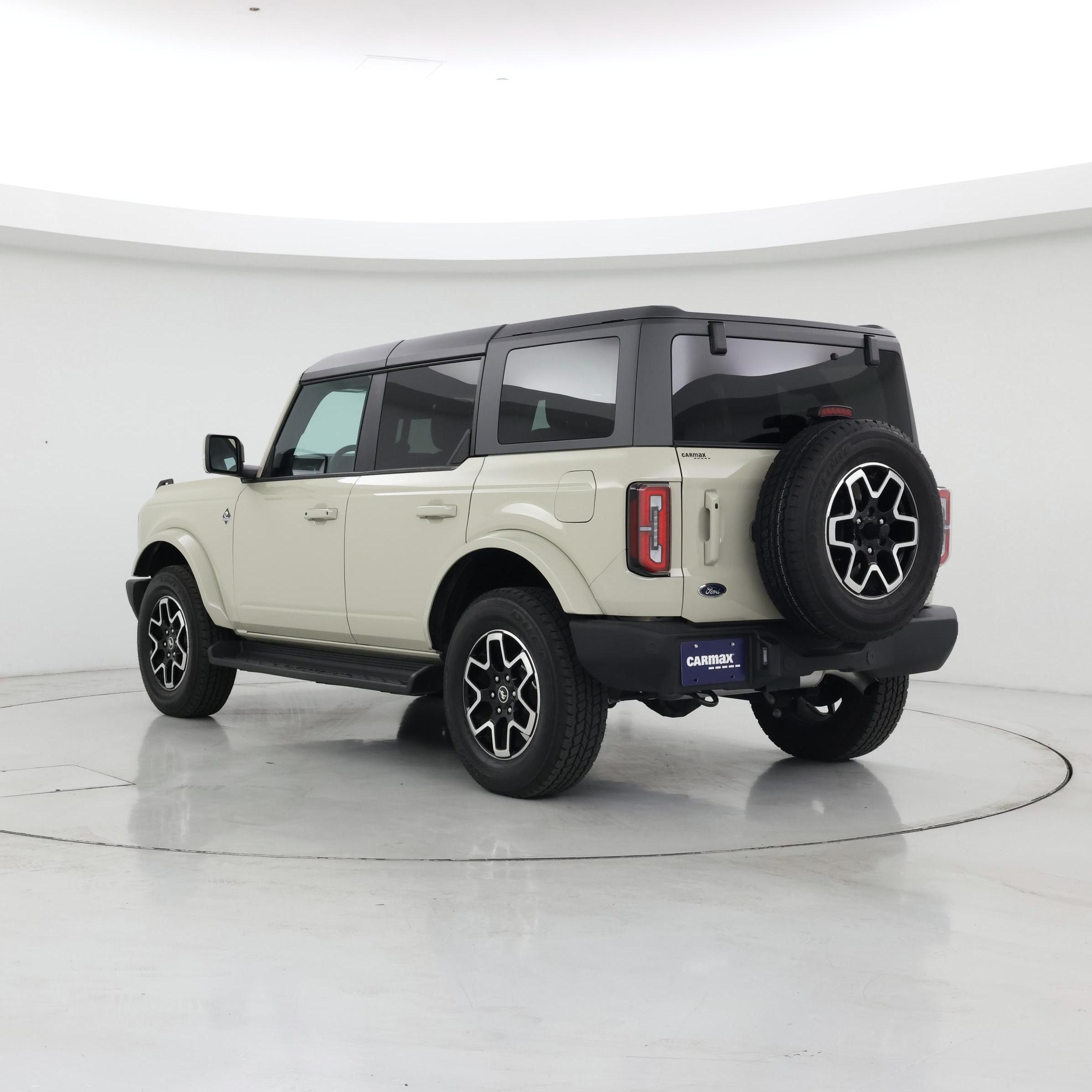 Thumbnail: 2025 Ford Bronco - 2