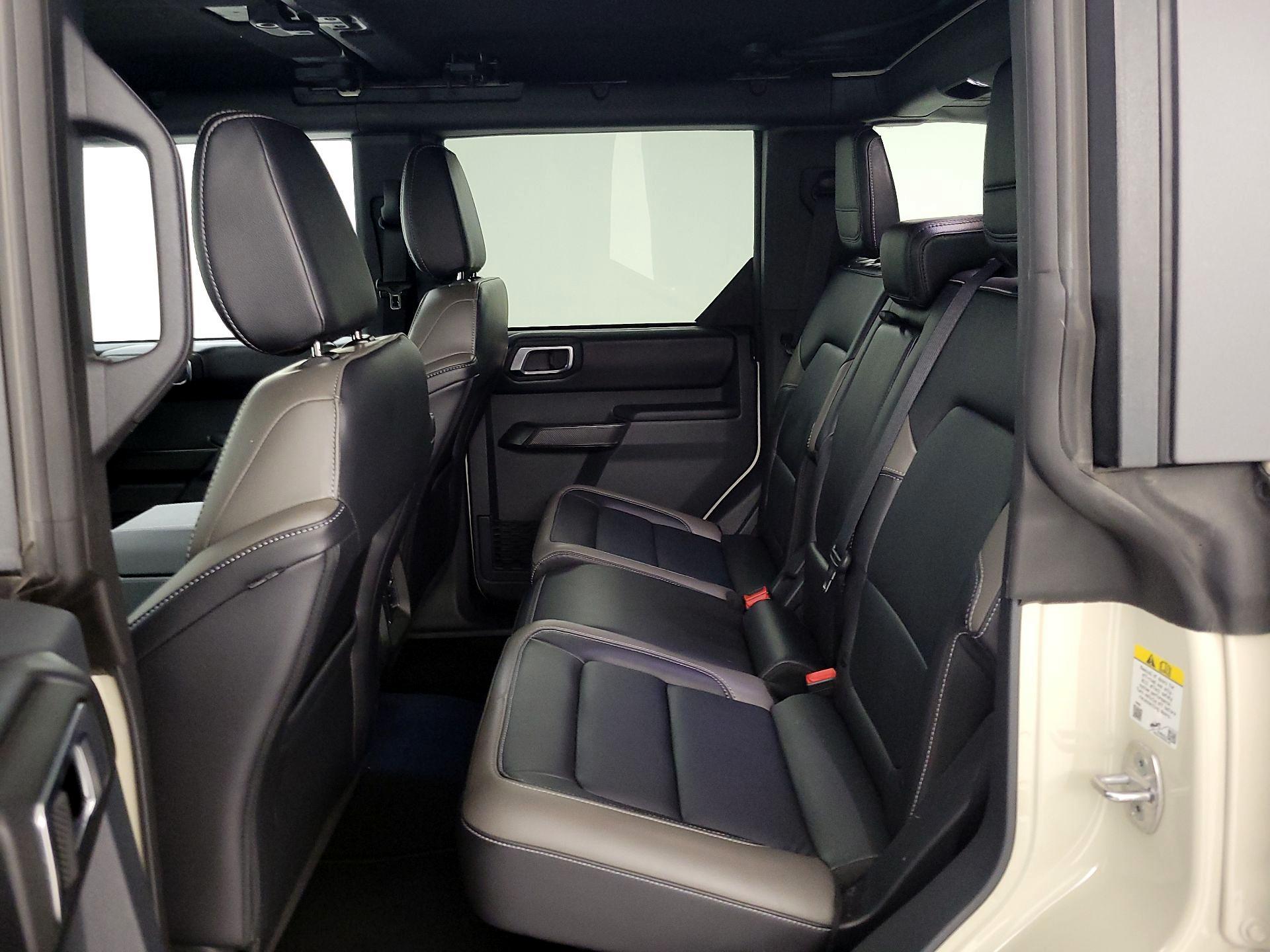 Thumbnail: 2025 Ford Bronco - 20