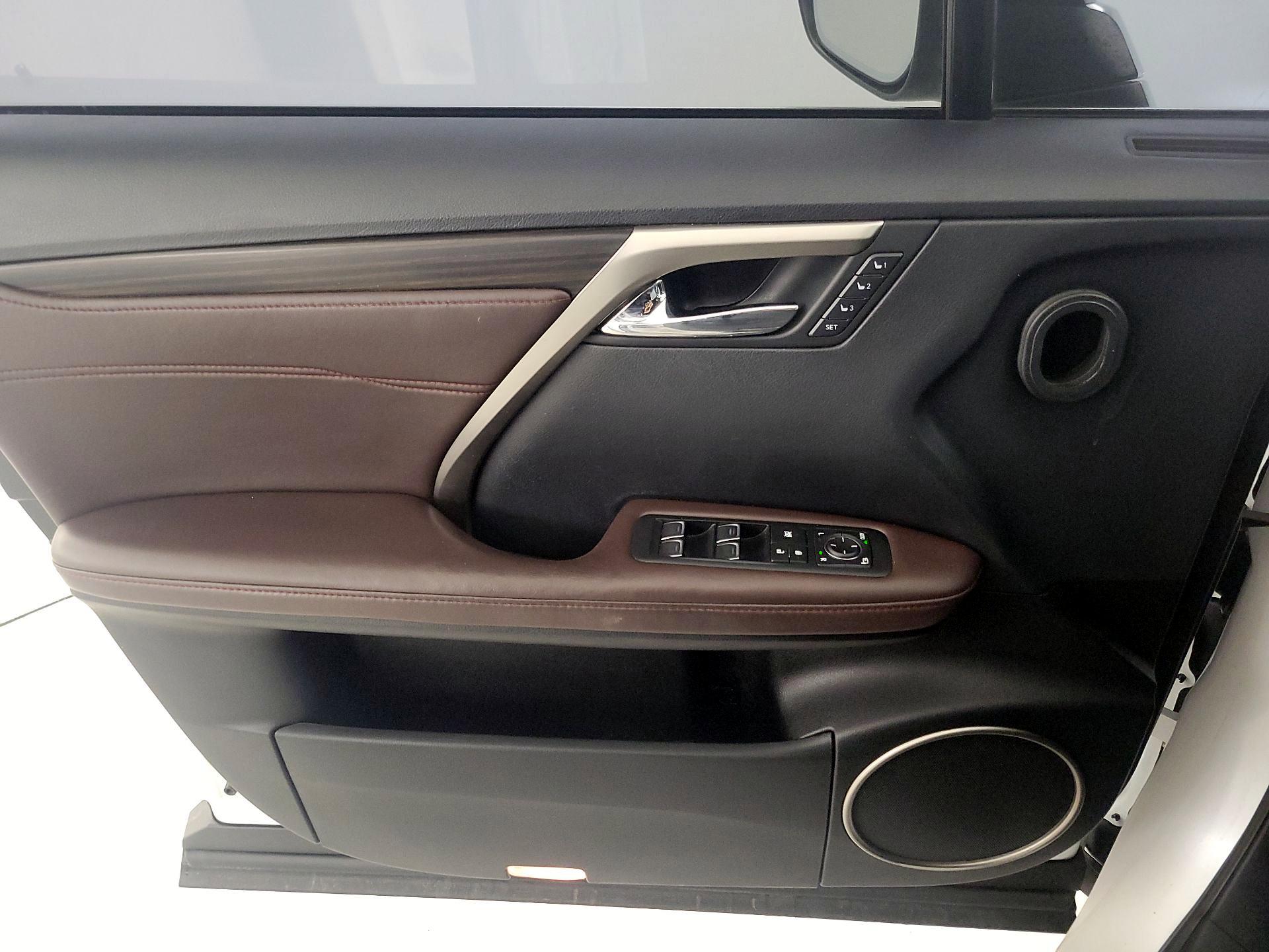 Thumbnail: 2019 Lexus RX - 12