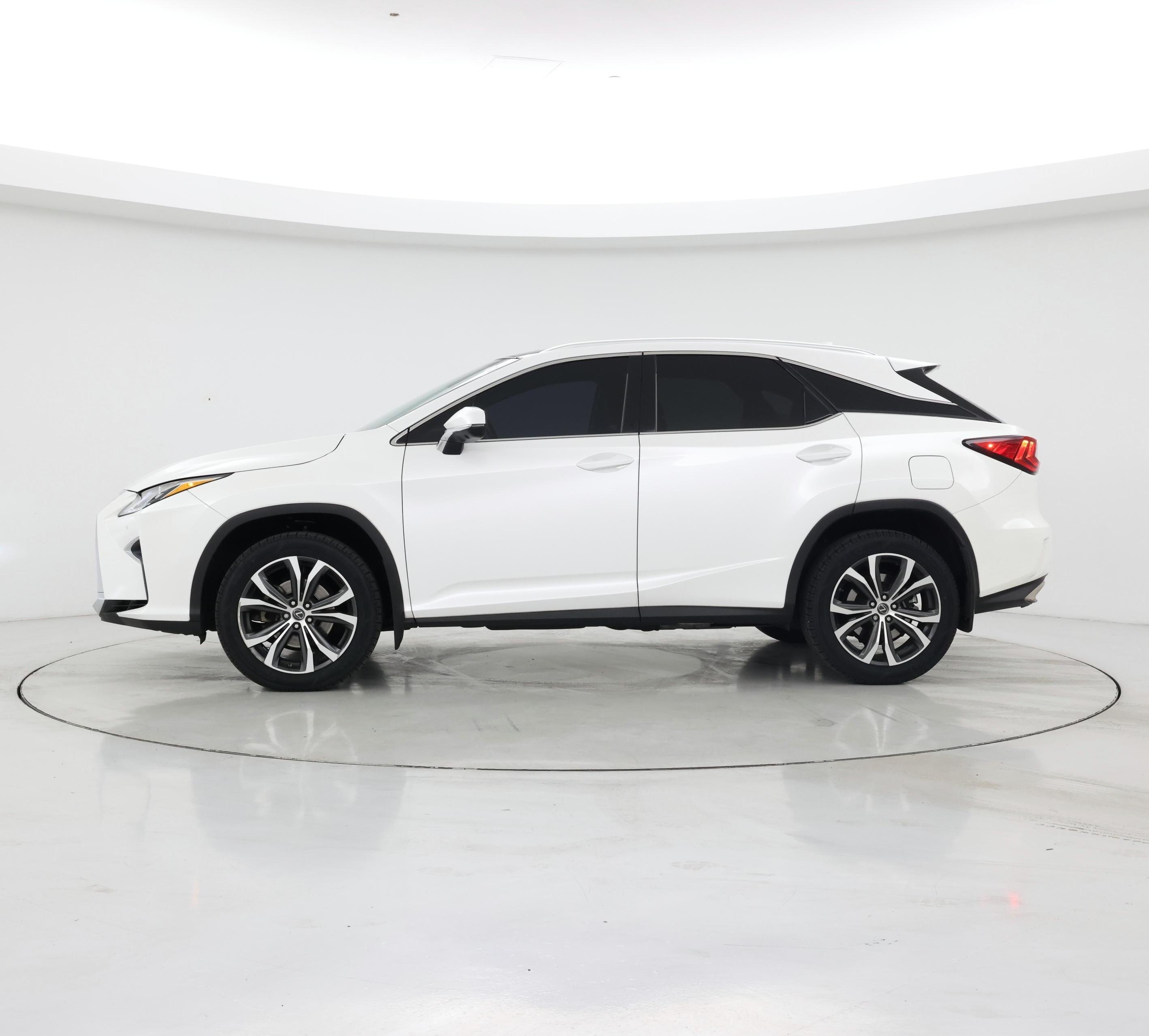 Thumbnail: 2019 Lexus RX - 3