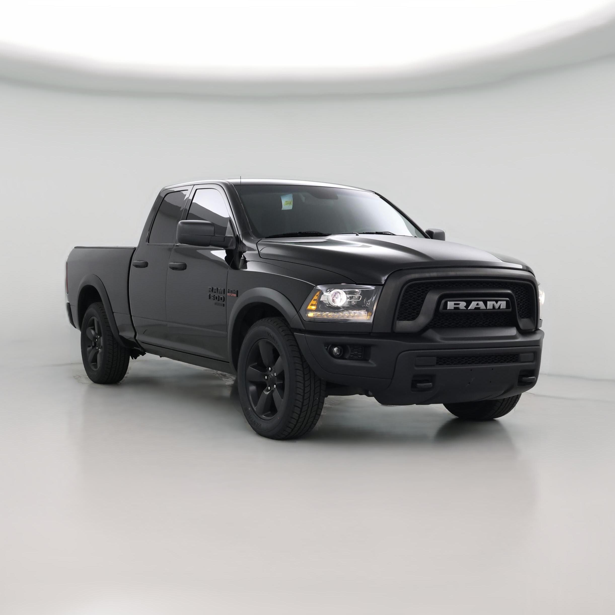 Thumbnail: 2020 RAM 1500 Classic - 1