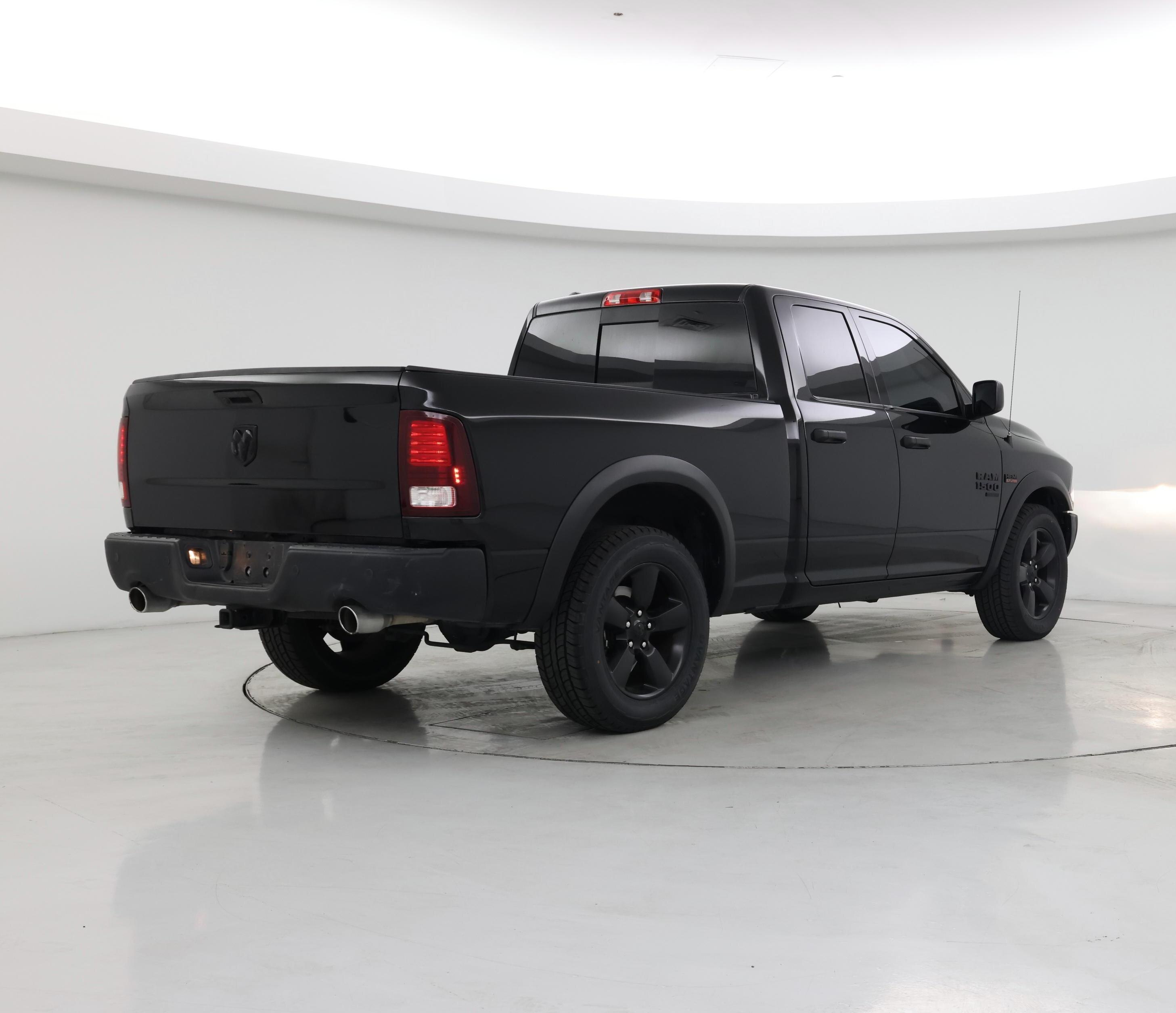 Thumbnail: 2020 RAM 1500 Classic - 8