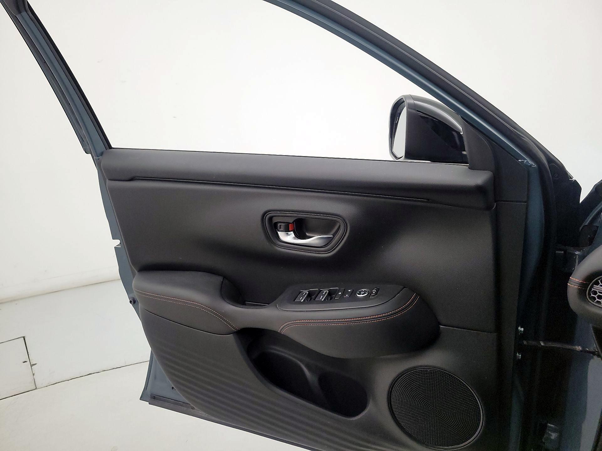 Thumbnail: 2024 Honda HR-V - 12