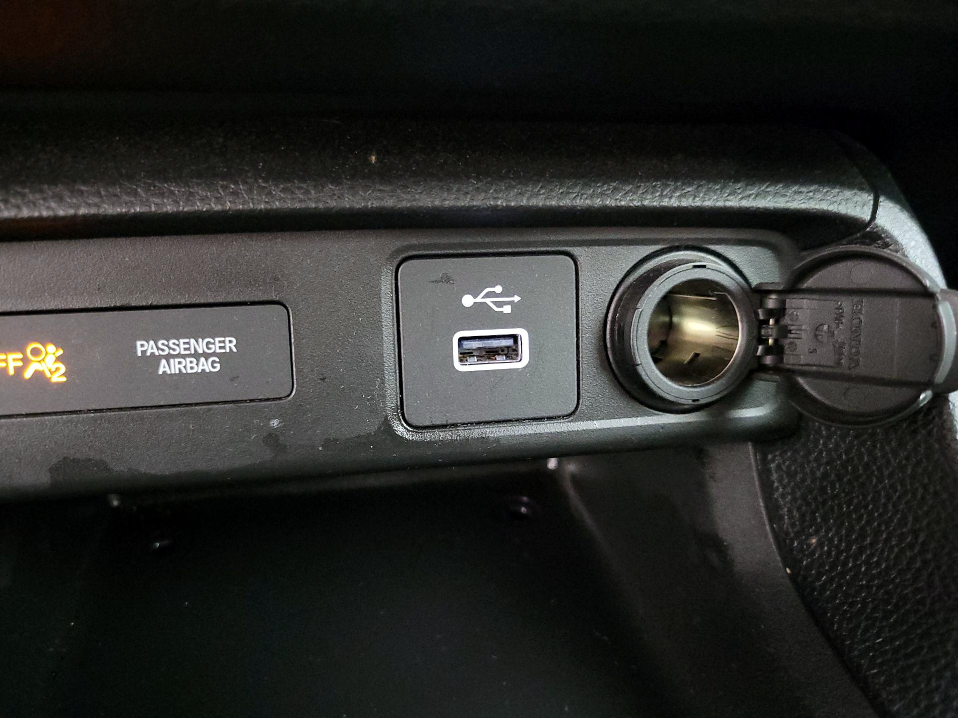 Thumbnail: 2024 Honda Civic - 18