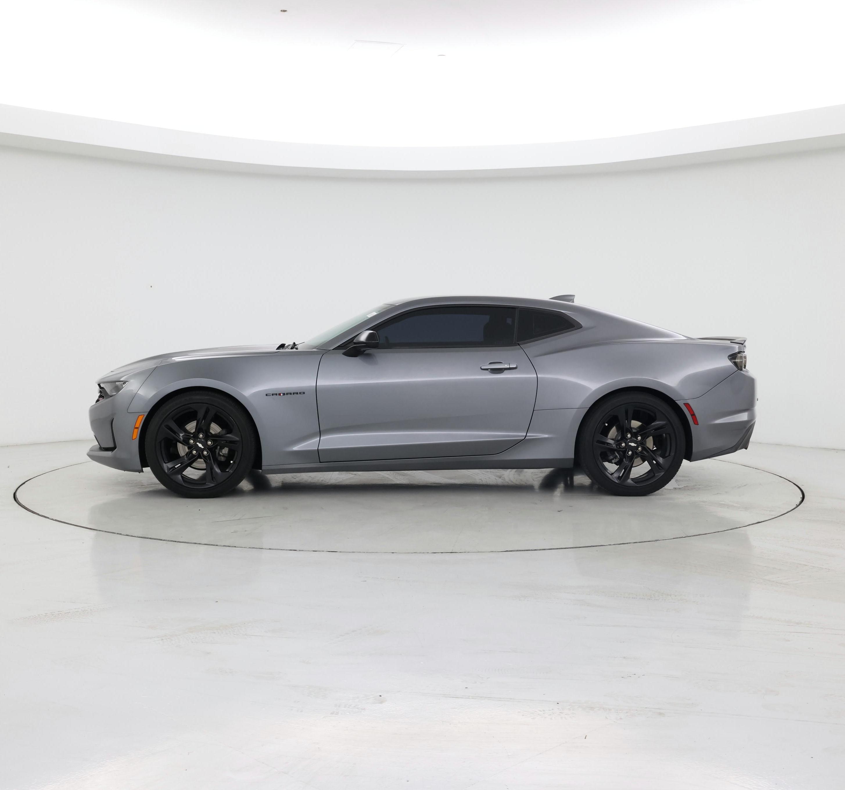 Thumbnail: 2019 Chevrolet Camaro - 3