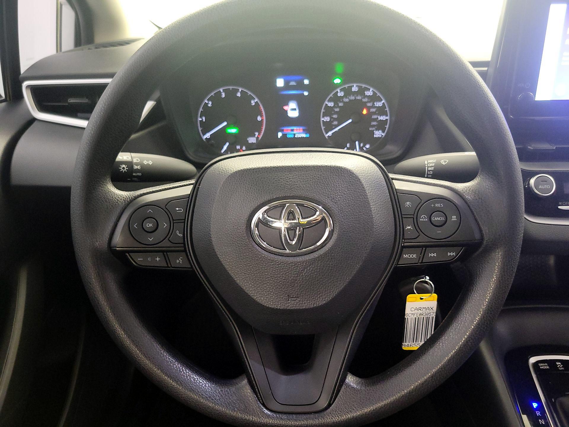 Thumbnail: 2024 Toyota Corolla - 10