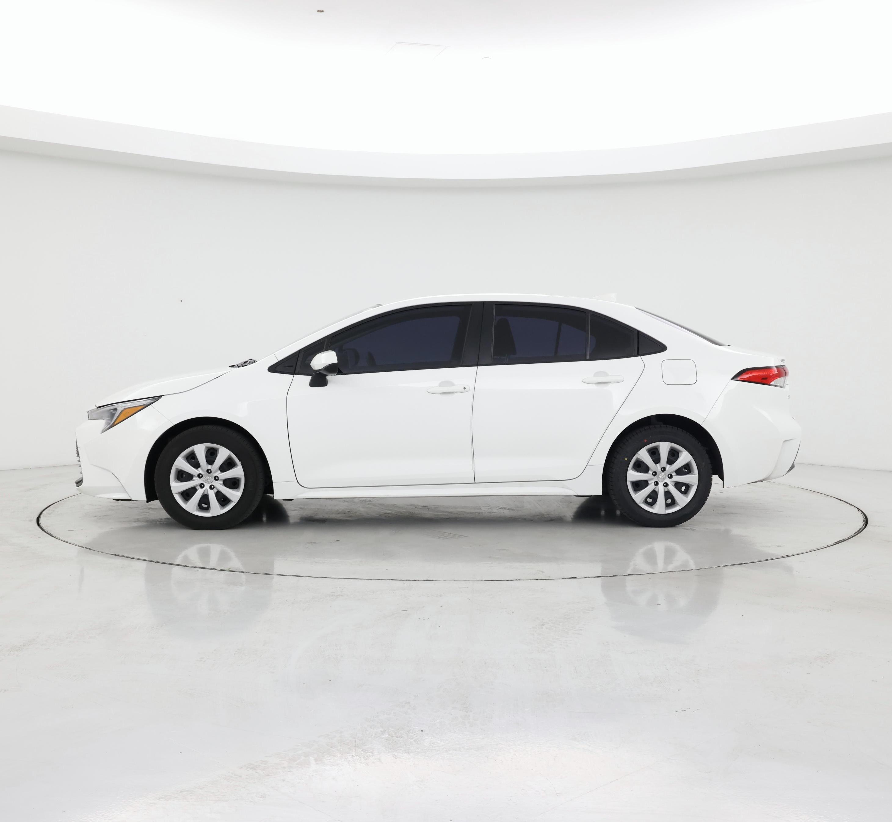 Thumbnail: 2024 Toyota Corolla - 3