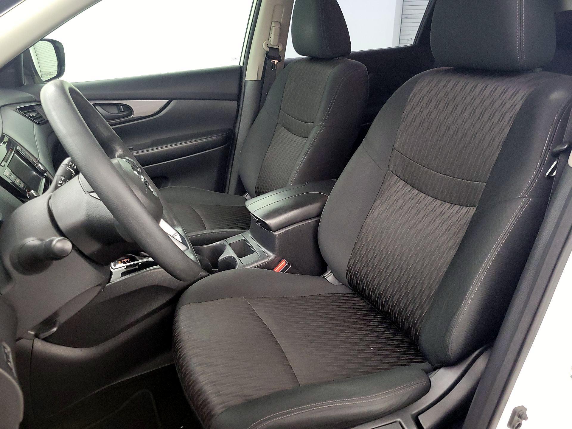 Thumbnail: 2019 Nissan Rogue - 11