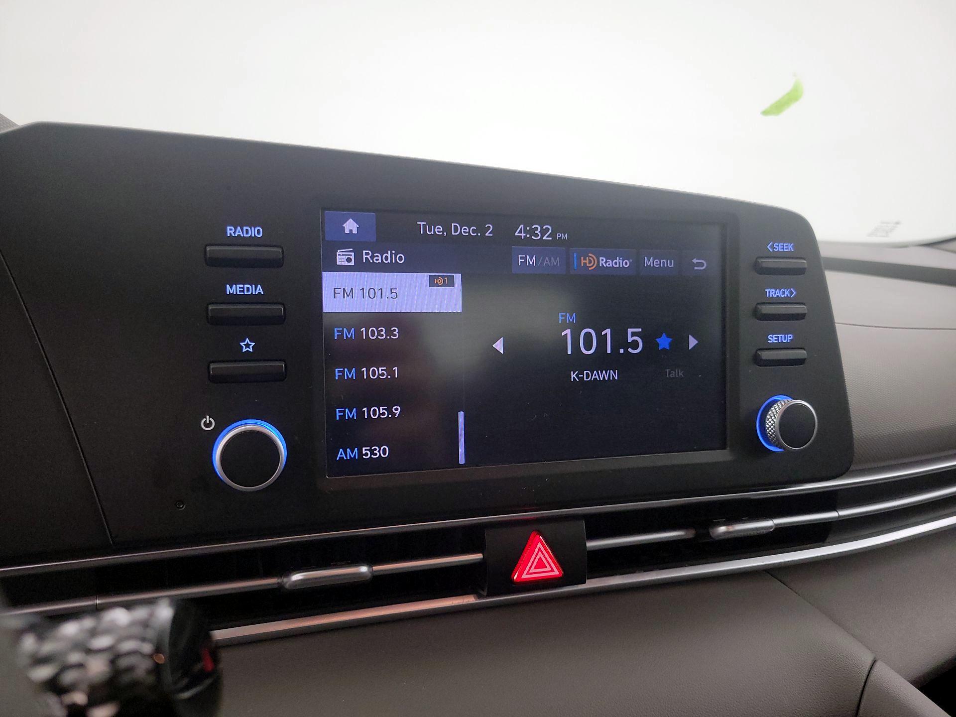 Thumbnail: 2024 Hyundai Elantra - 15