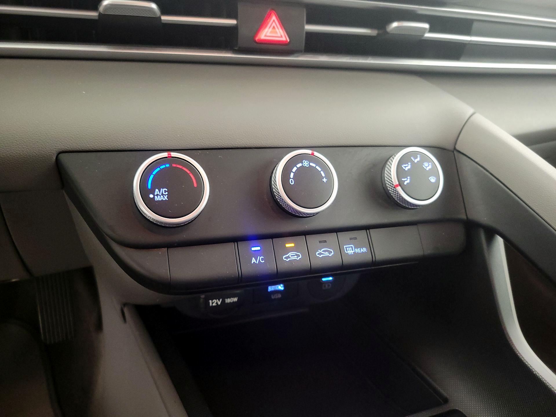 Thumbnail: 2024 Hyundai Elantra - 16