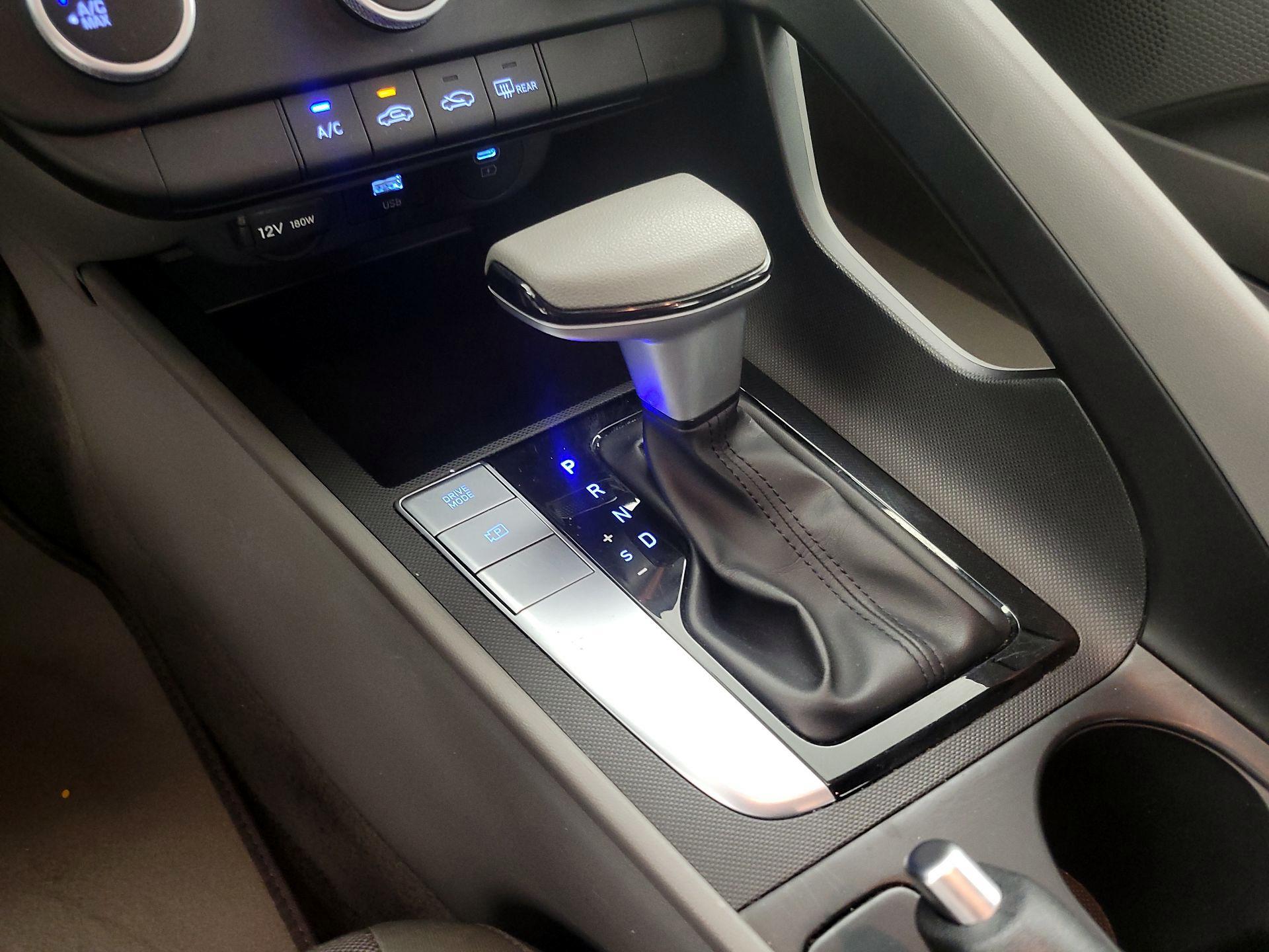 Thumbnail: 2024 Hyundai Elantra - 17