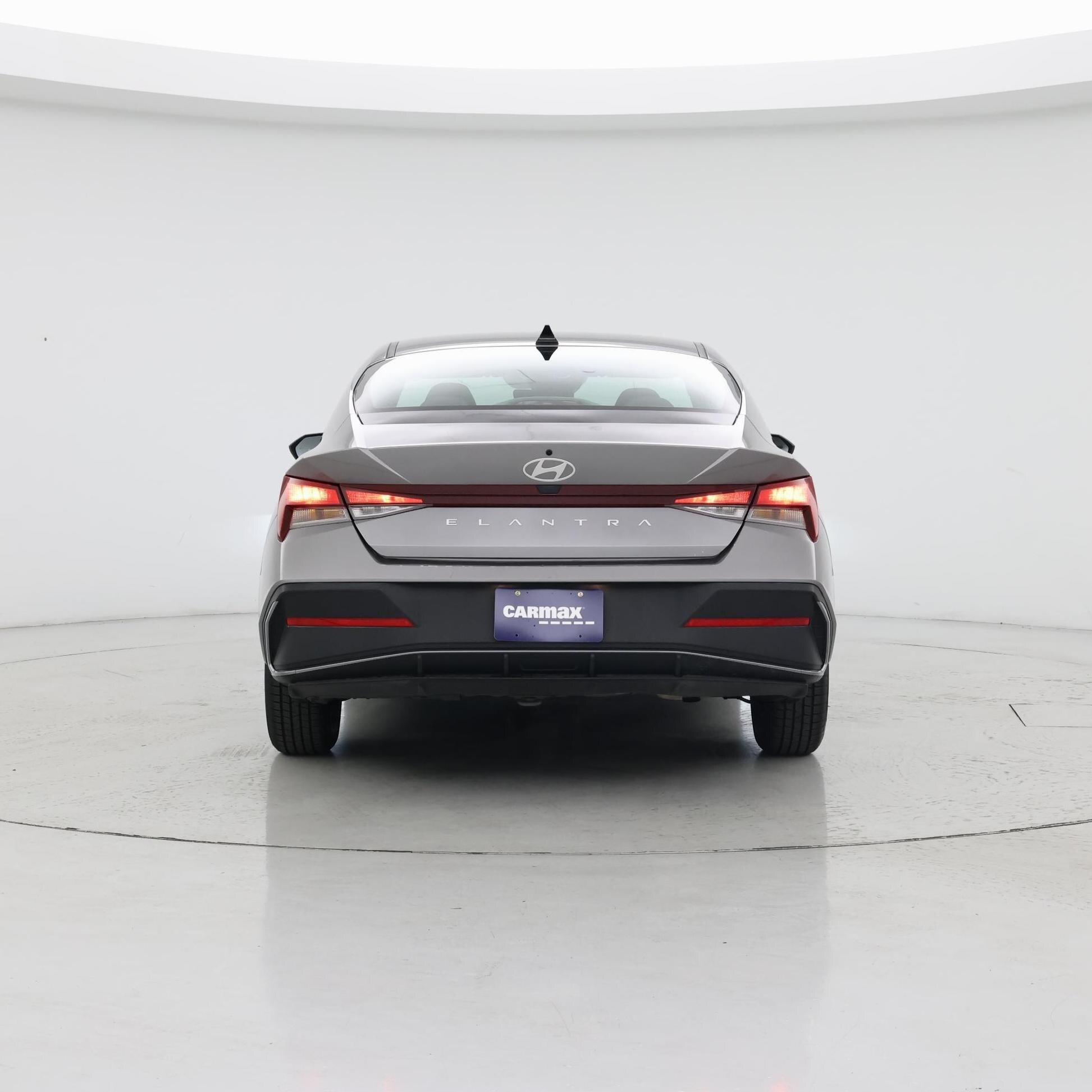 Thumbnail: 2024 Hyundai Elantra - 6