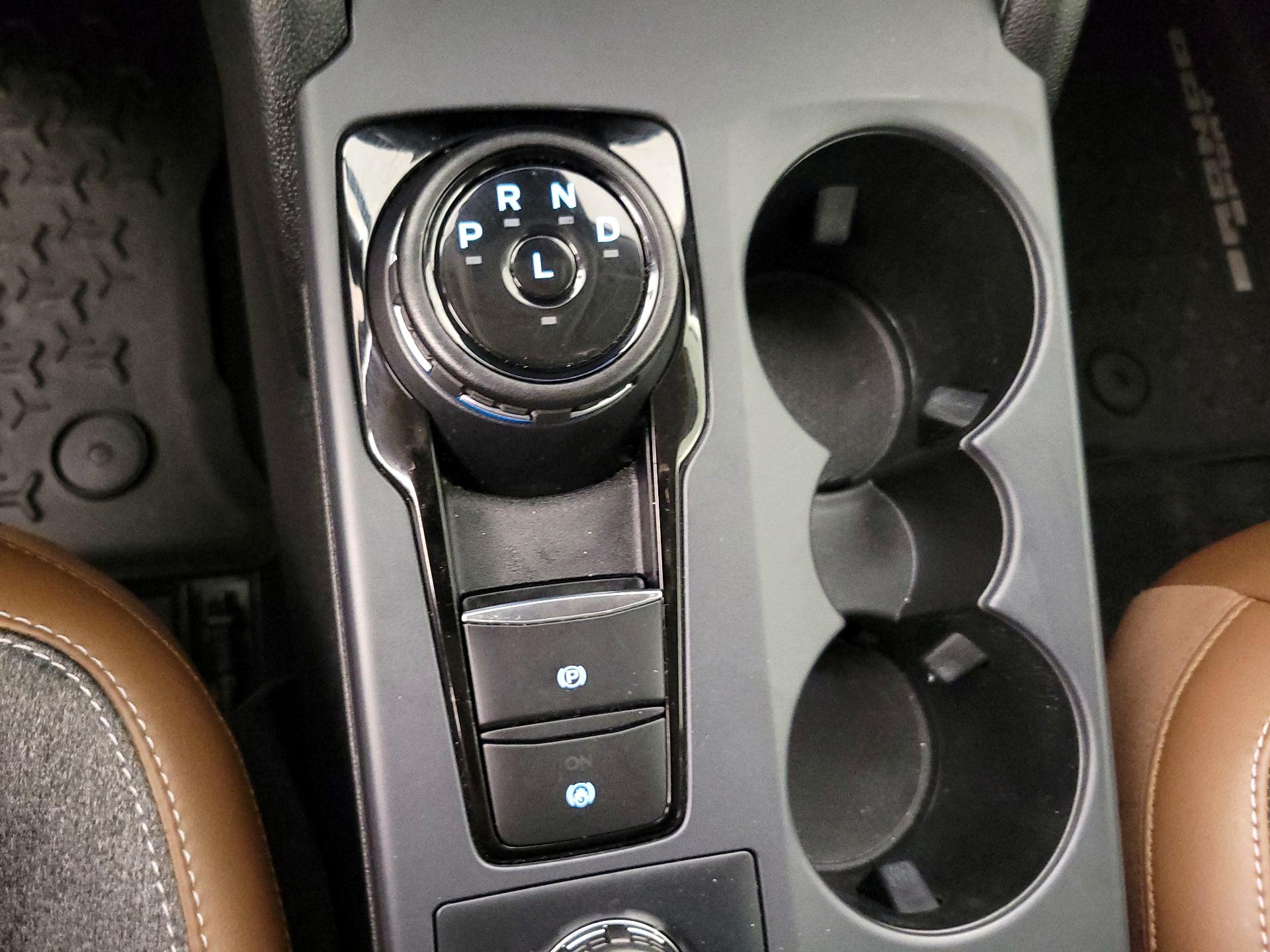 Thumbnail: 2022 Ford Bronco Sport - 17