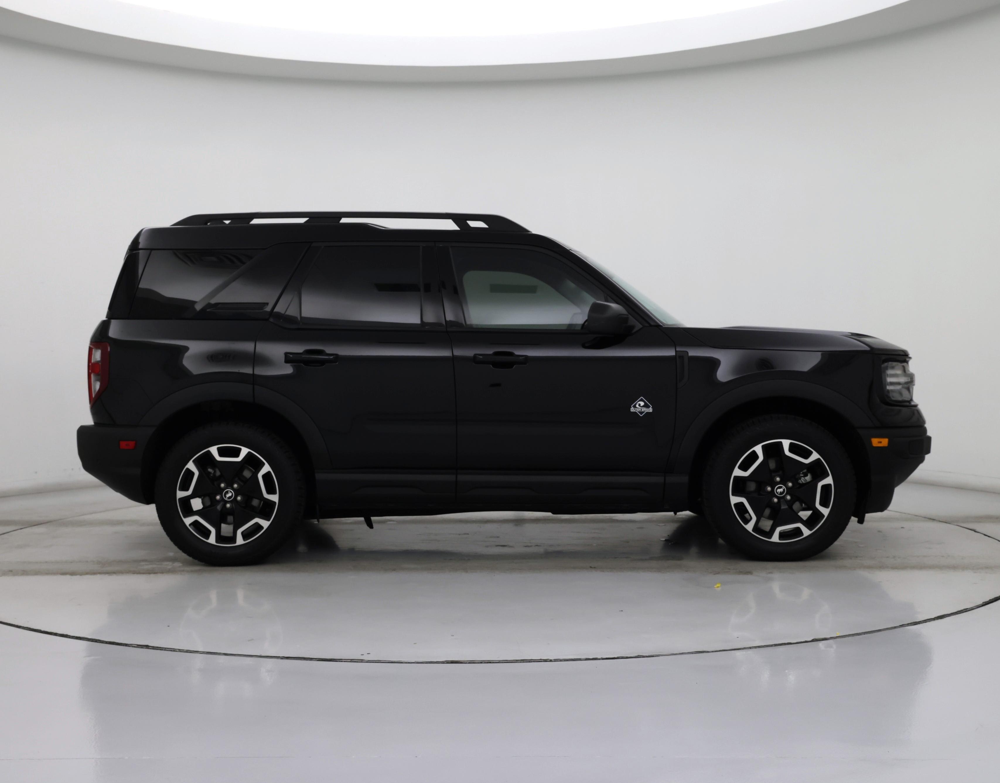 Thumbnail: 2022 Ford Bronco Sport - 7