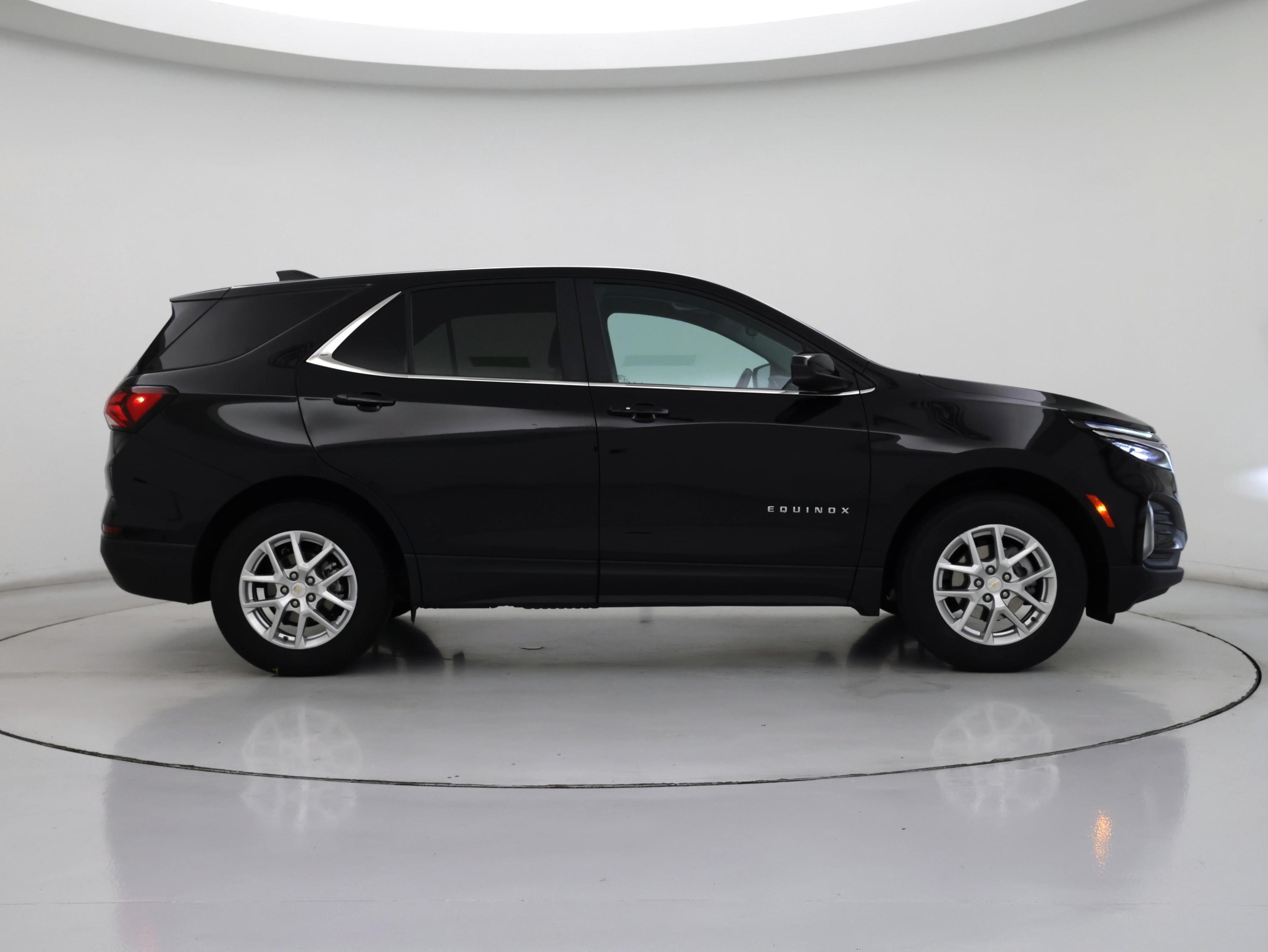 Thumbnail: 2023 Chevrolet Equinox - 7