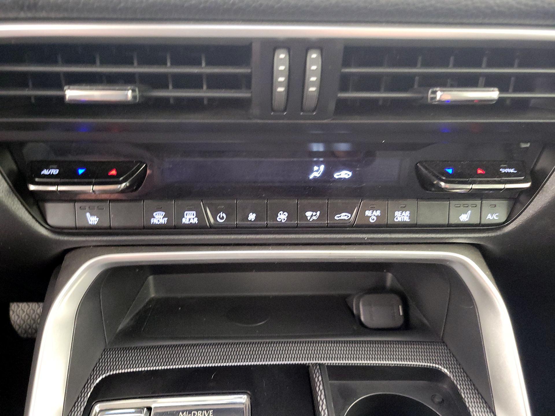 Thumbnail: 2025 Mazda CX-70 - 16