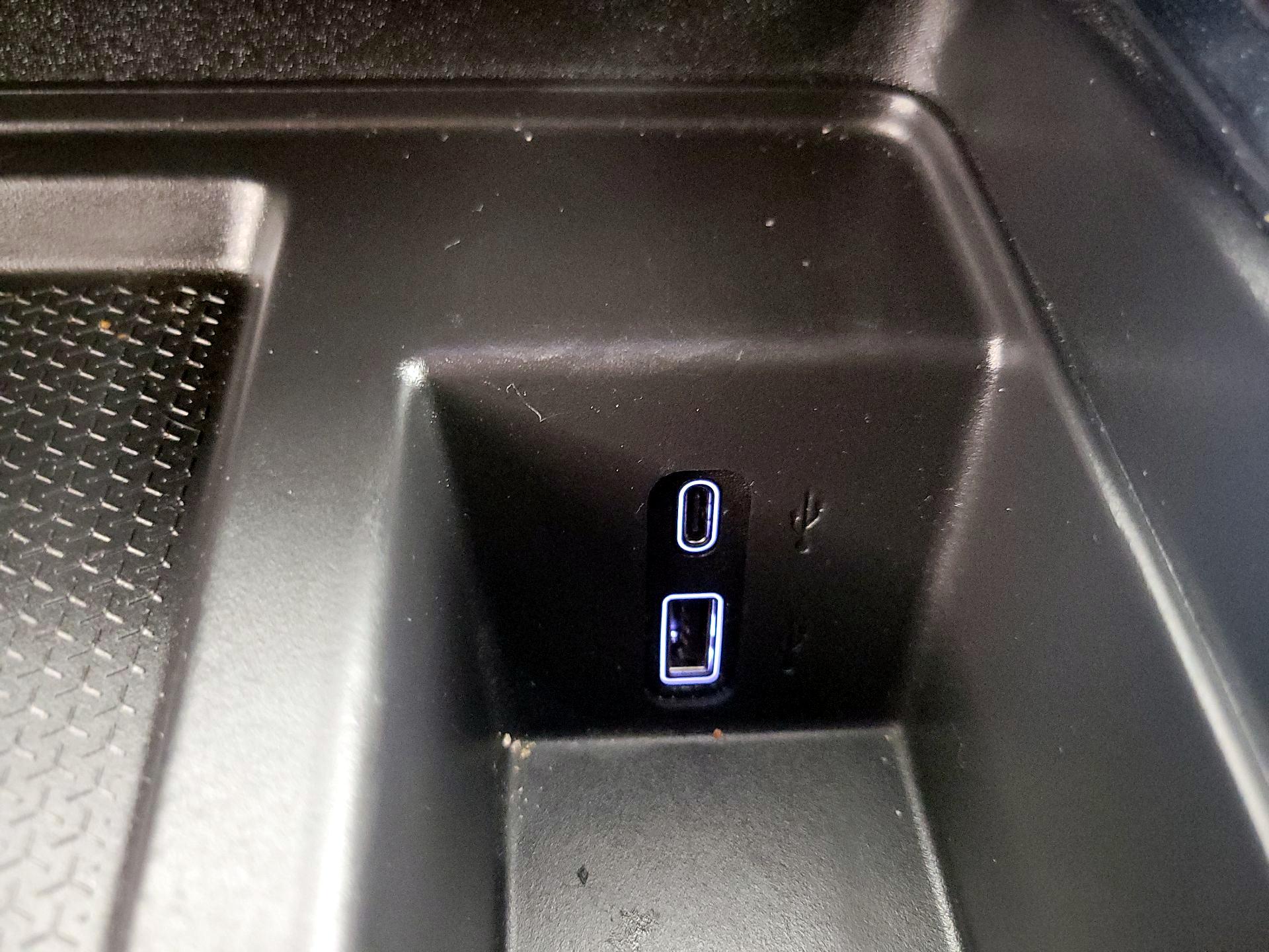 Thumbnail: 2025 GMC Acadia - 19