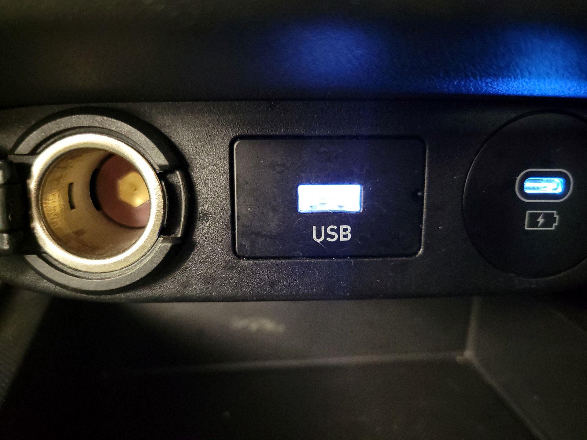 Thumbnail: 2024 Hyundai Elantra - 18