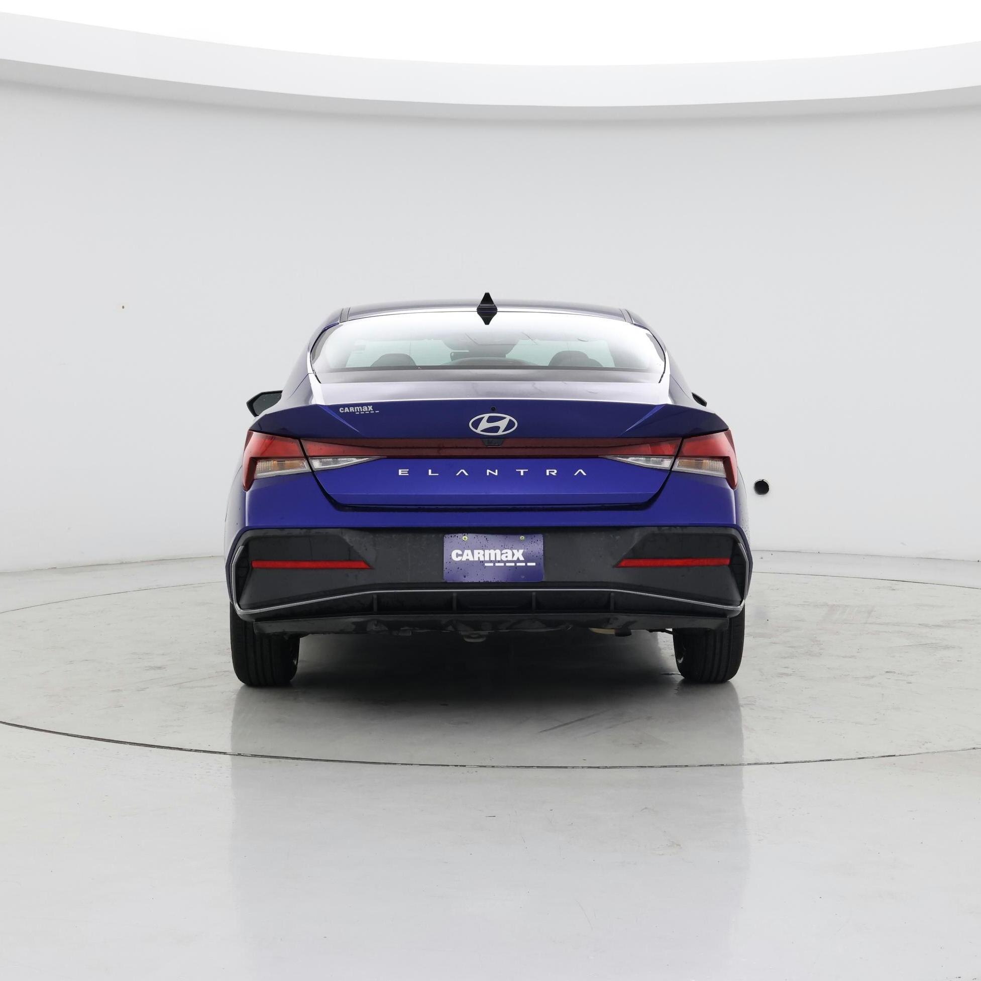 Thumbnail: 2024 Hyundai Elantra - 6