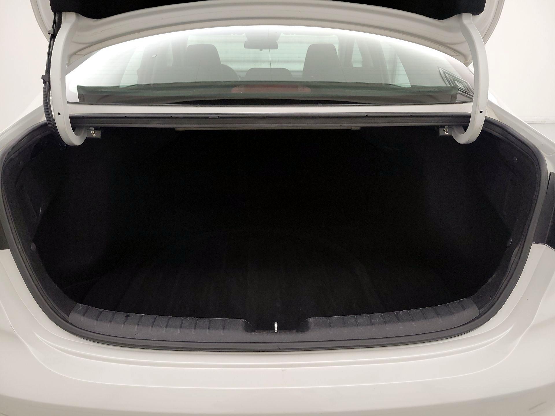 Thumbnail: 2023 Kia Forte - 20