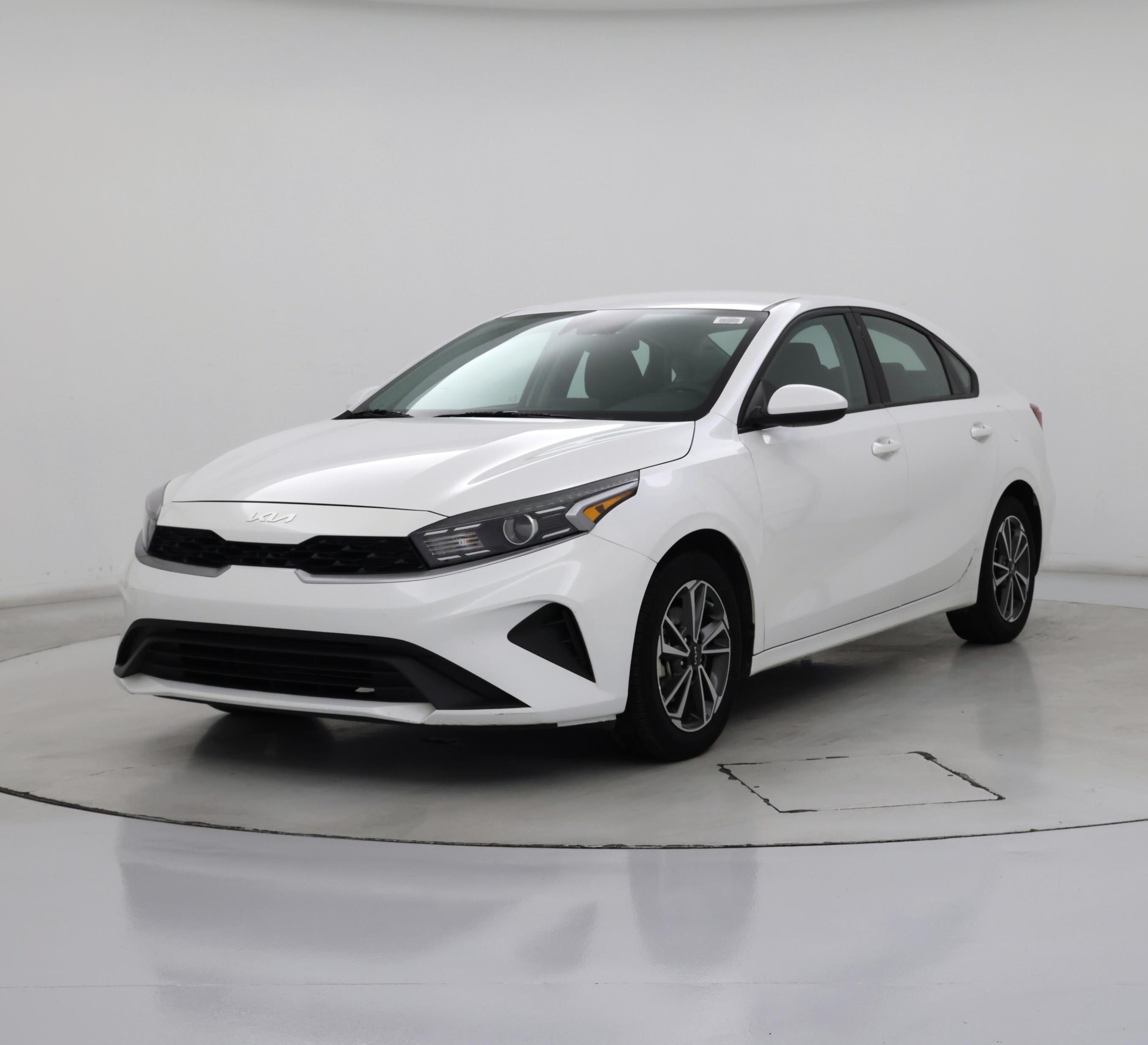 Thumbnail: 2023 Kia Forte - 4