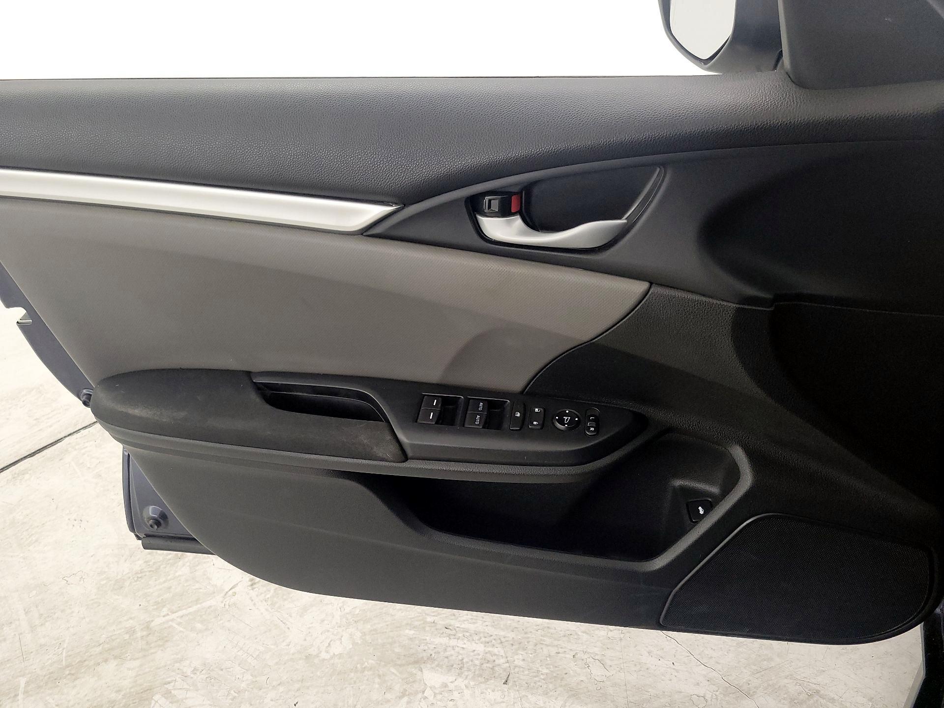 Thumbnail: 2020 Honda Civic - 12