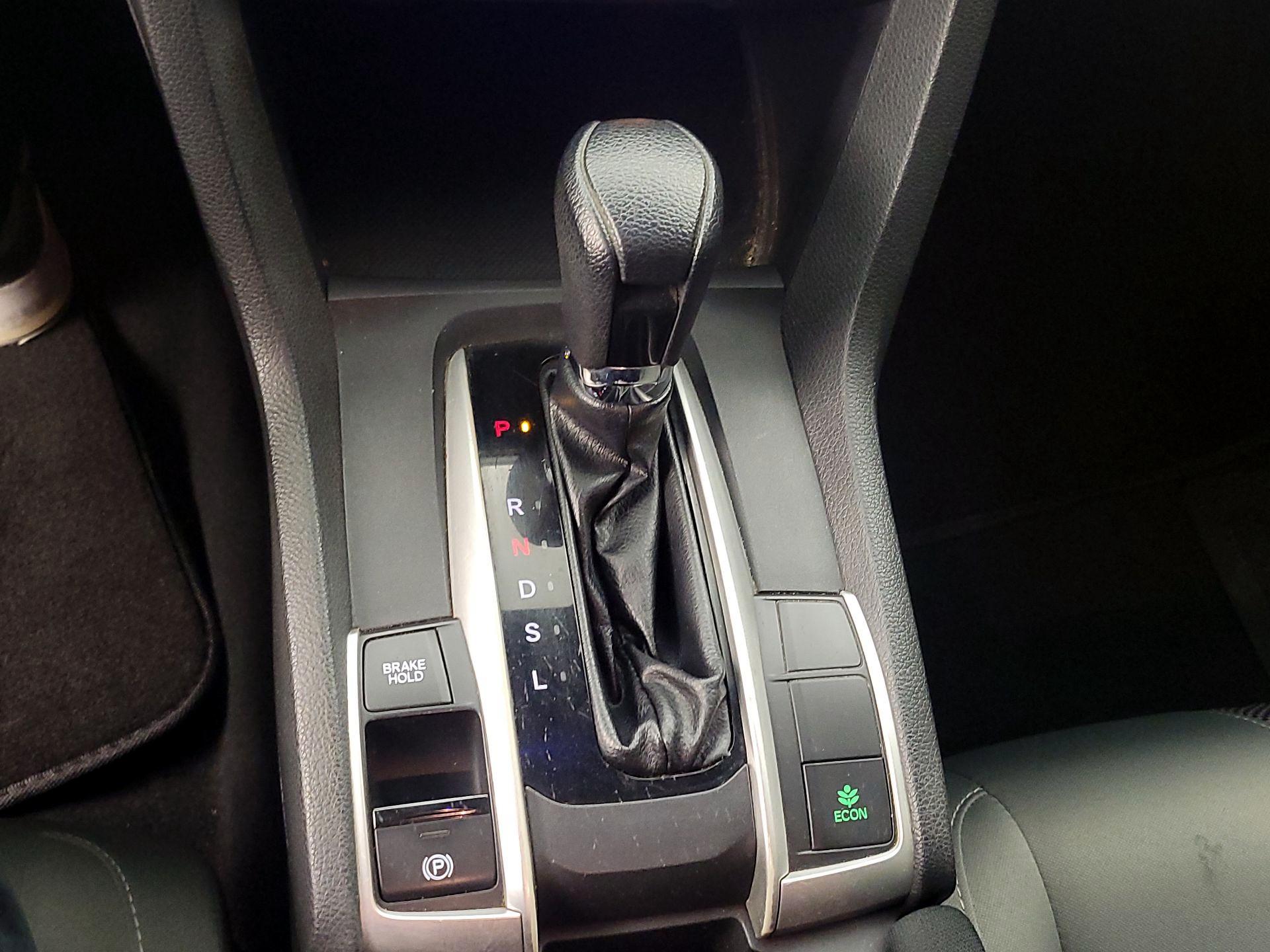 Thumbnail: 2020 Honda Civic - 17