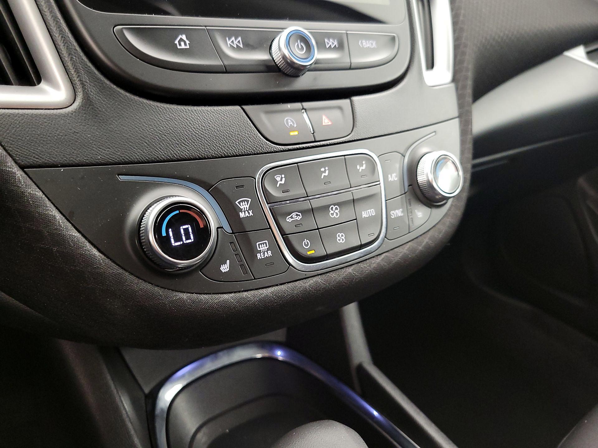 Thumbnail: 2023 Chevrolet Malibu - 16