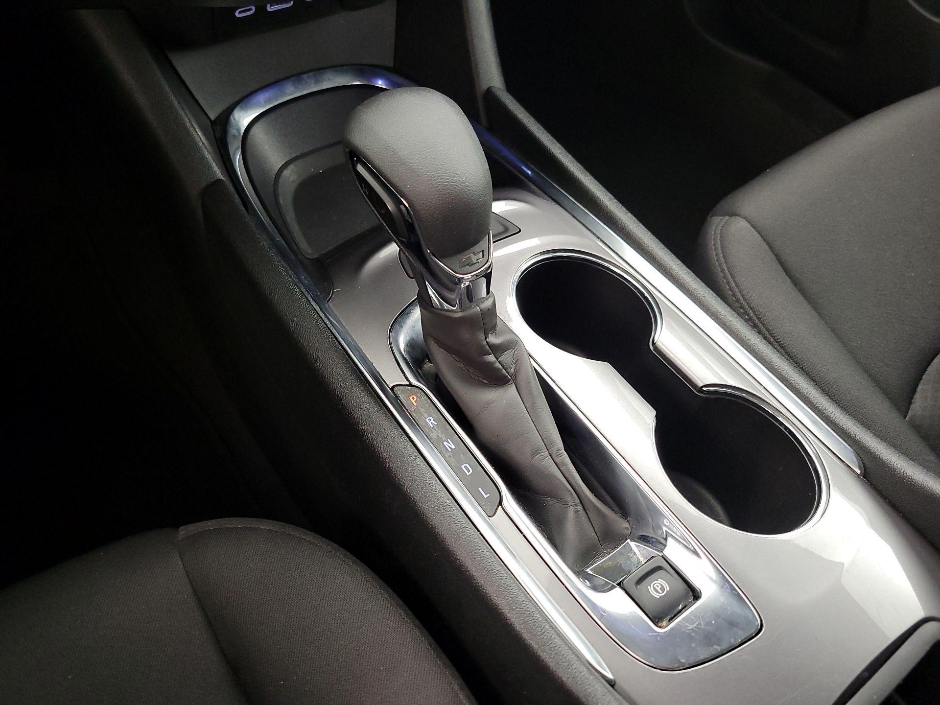 Thumbnail: 2023 Chevrolet Malibu - 17