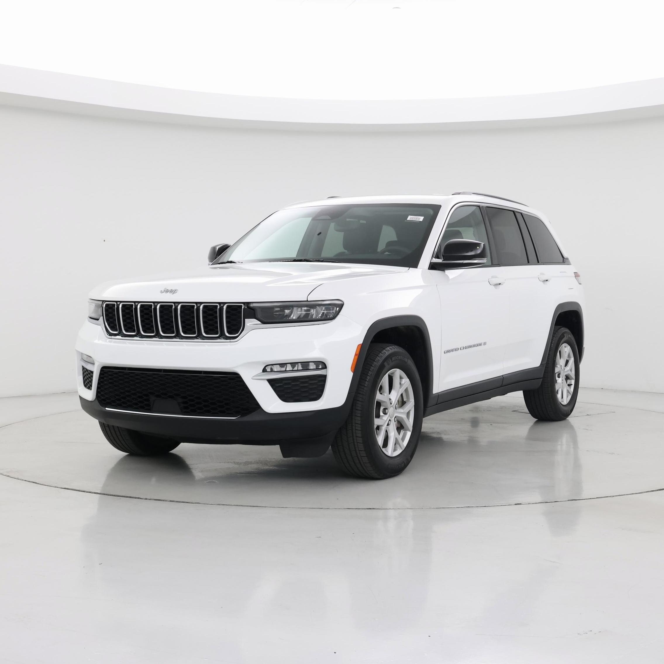 Thumbnail: 2023 Jeep Grand Cherokee - 4