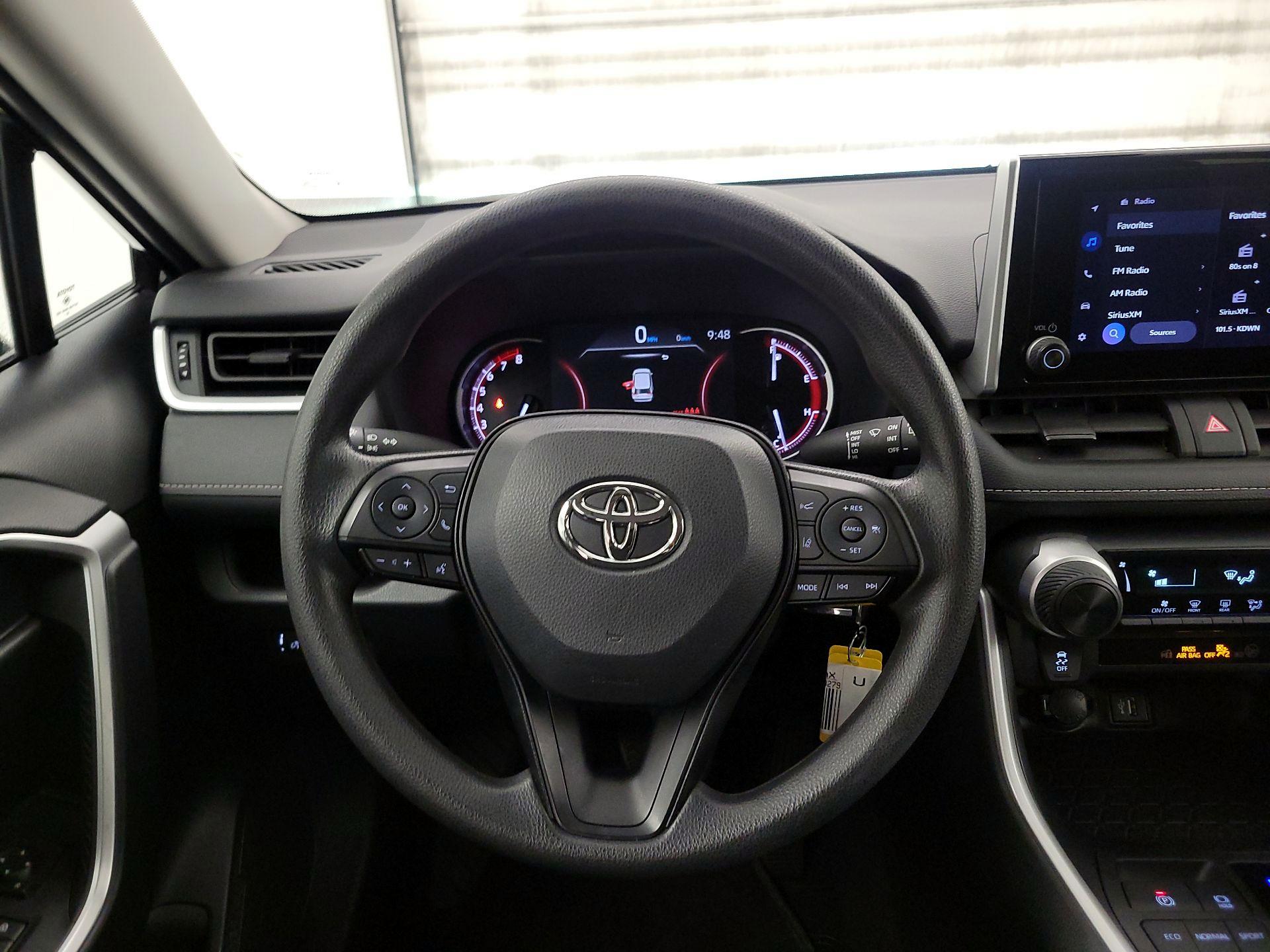 Thumbnail: 2024 Toyota RAV4 - 10