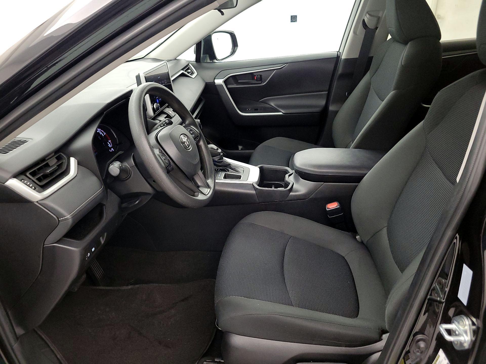 Thumbnail: 2024 Toyota RAV4 - 11