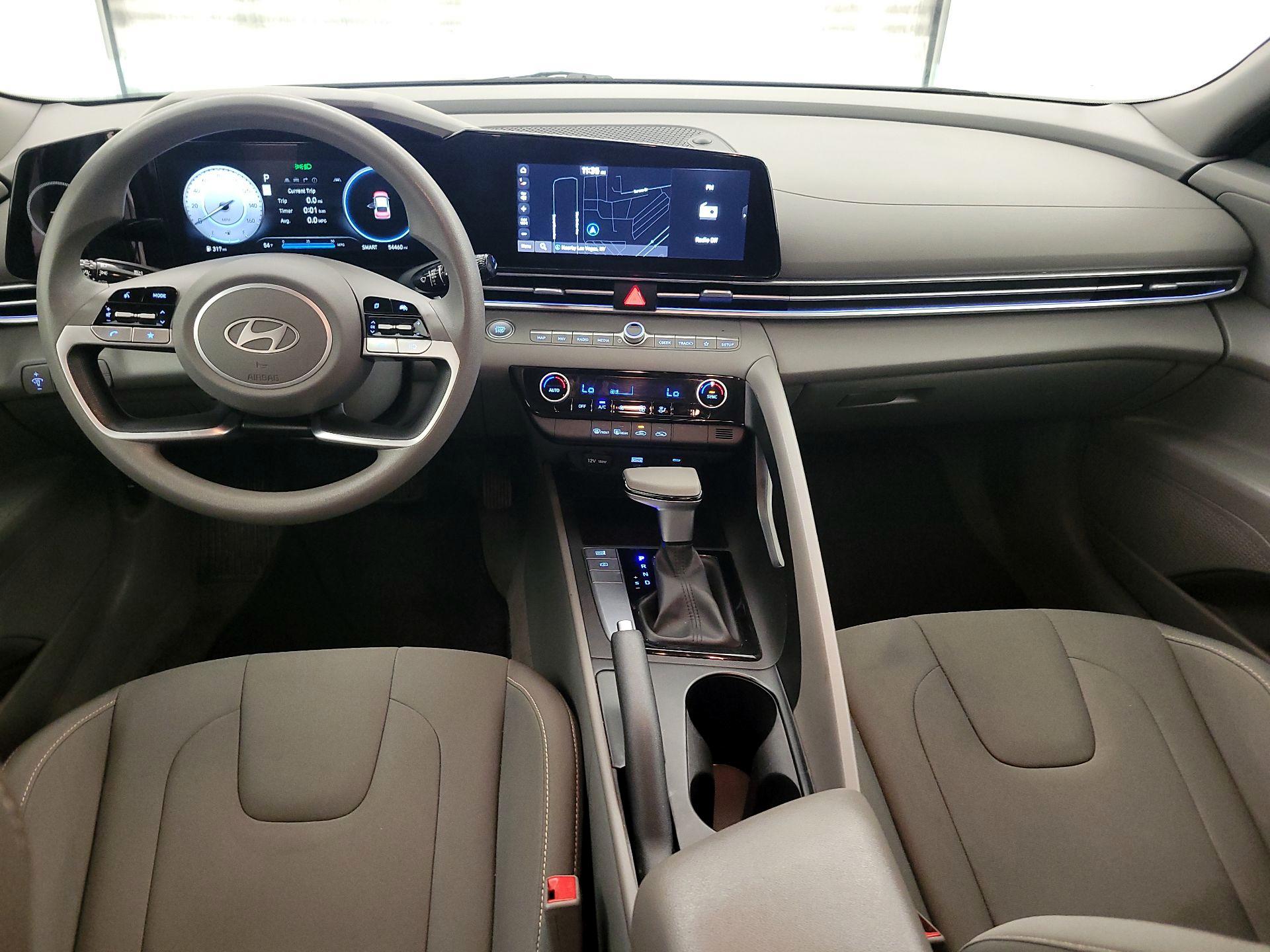 Thumbnail: 2024 Hyundai Elantra - 9