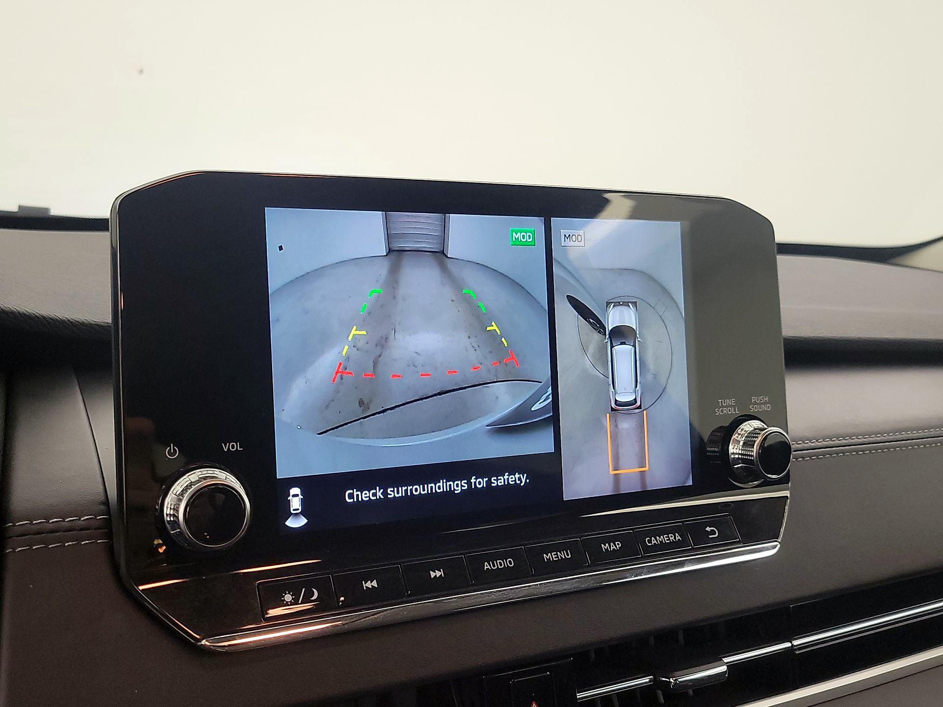 Thumbnail: 2024 Mitsubishi Outlander - 15