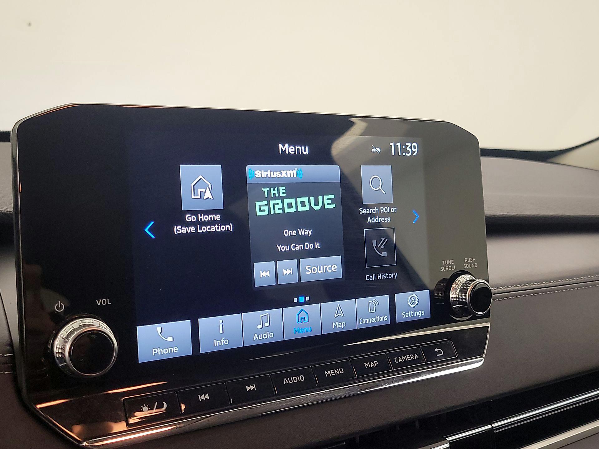 Thumbnail: 2024 Mitsubishi Outlander - 16