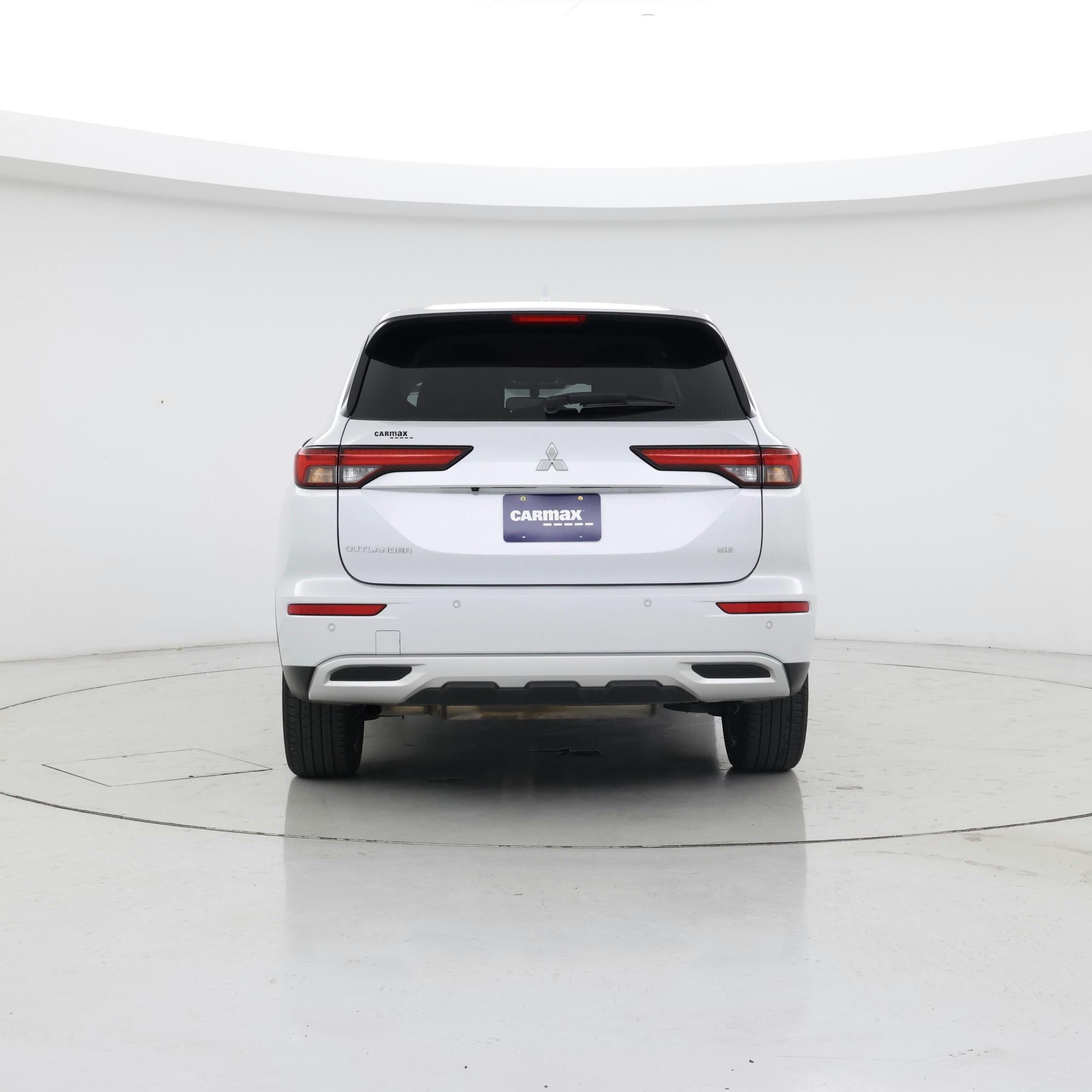 Thumbnail: 2024 Mitsubishi Outlander - 6