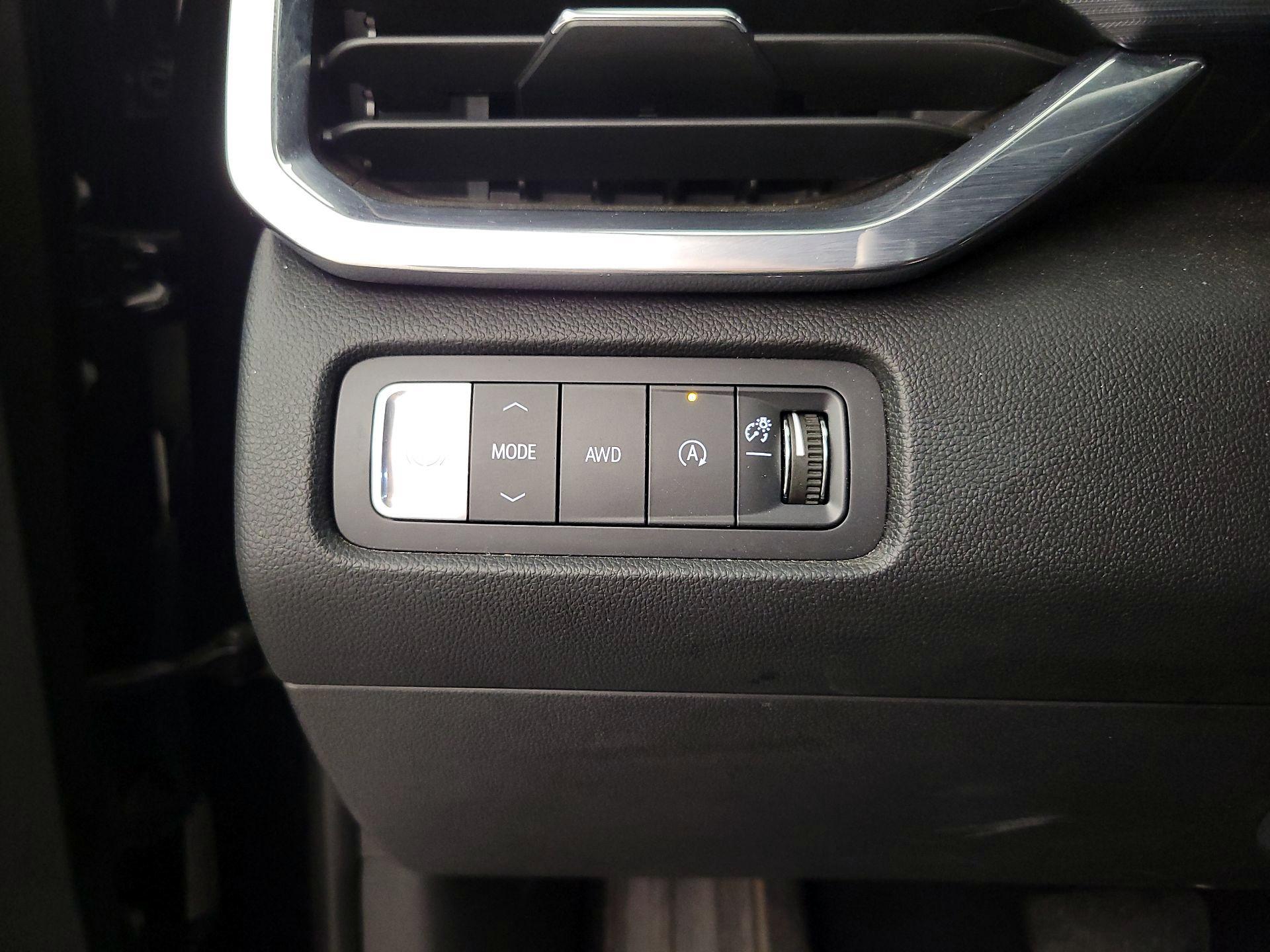 Thumbnail: 2025 GMC Acadia - 13