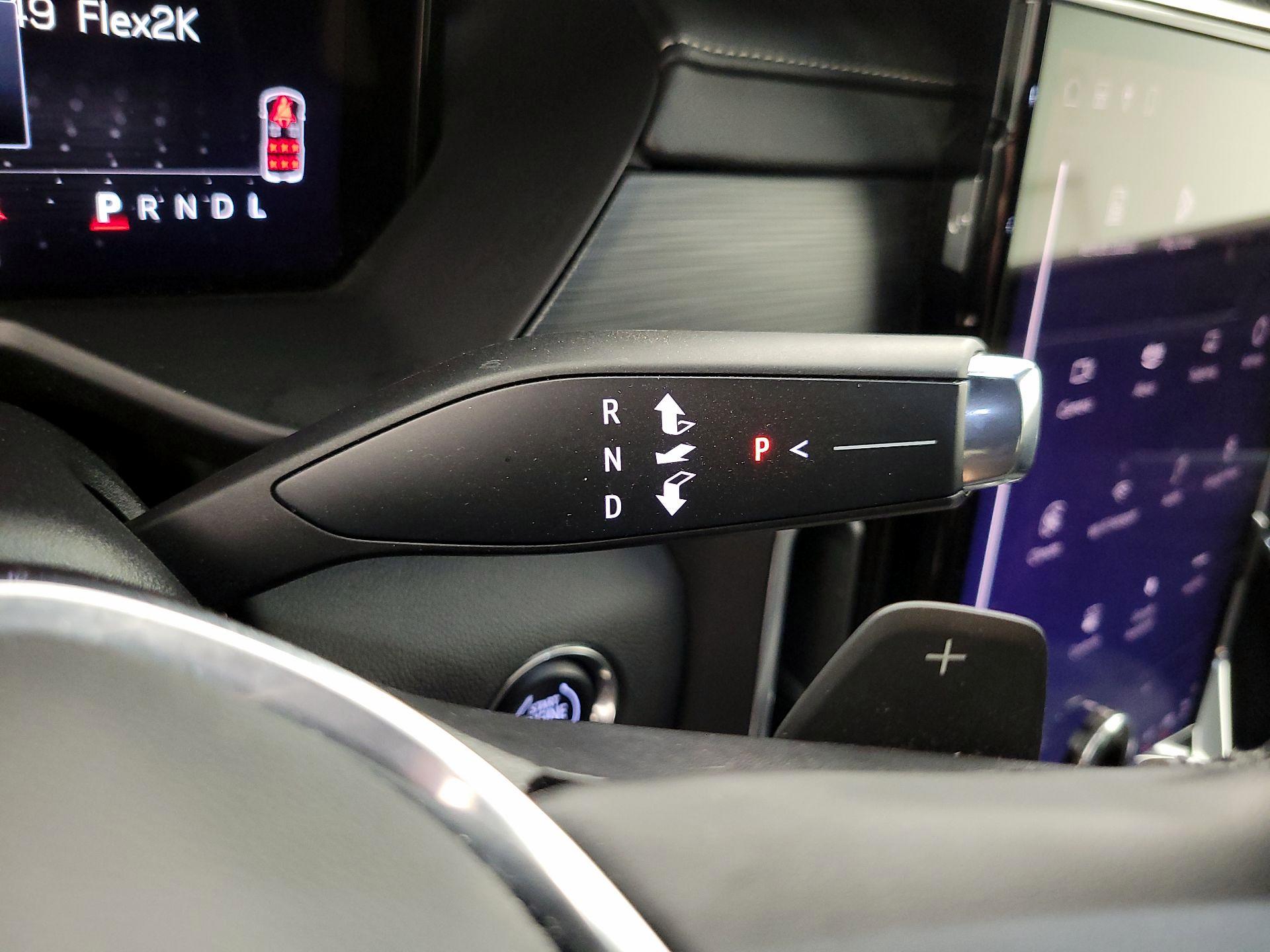 Thumbnail: 2025 GMC Acadia - 17