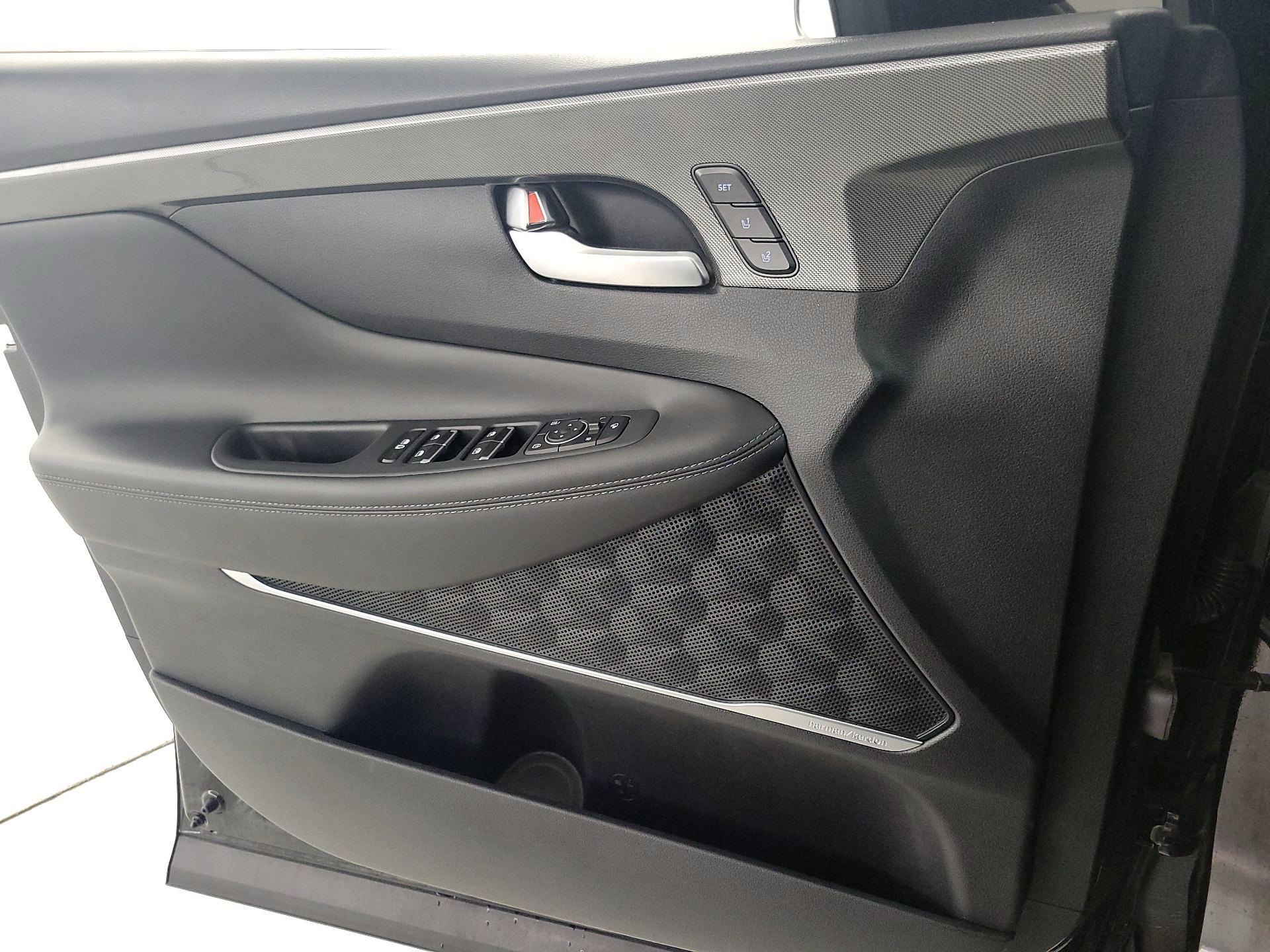 Thumbnail: 2023 Hyundai Santa Fe - 12